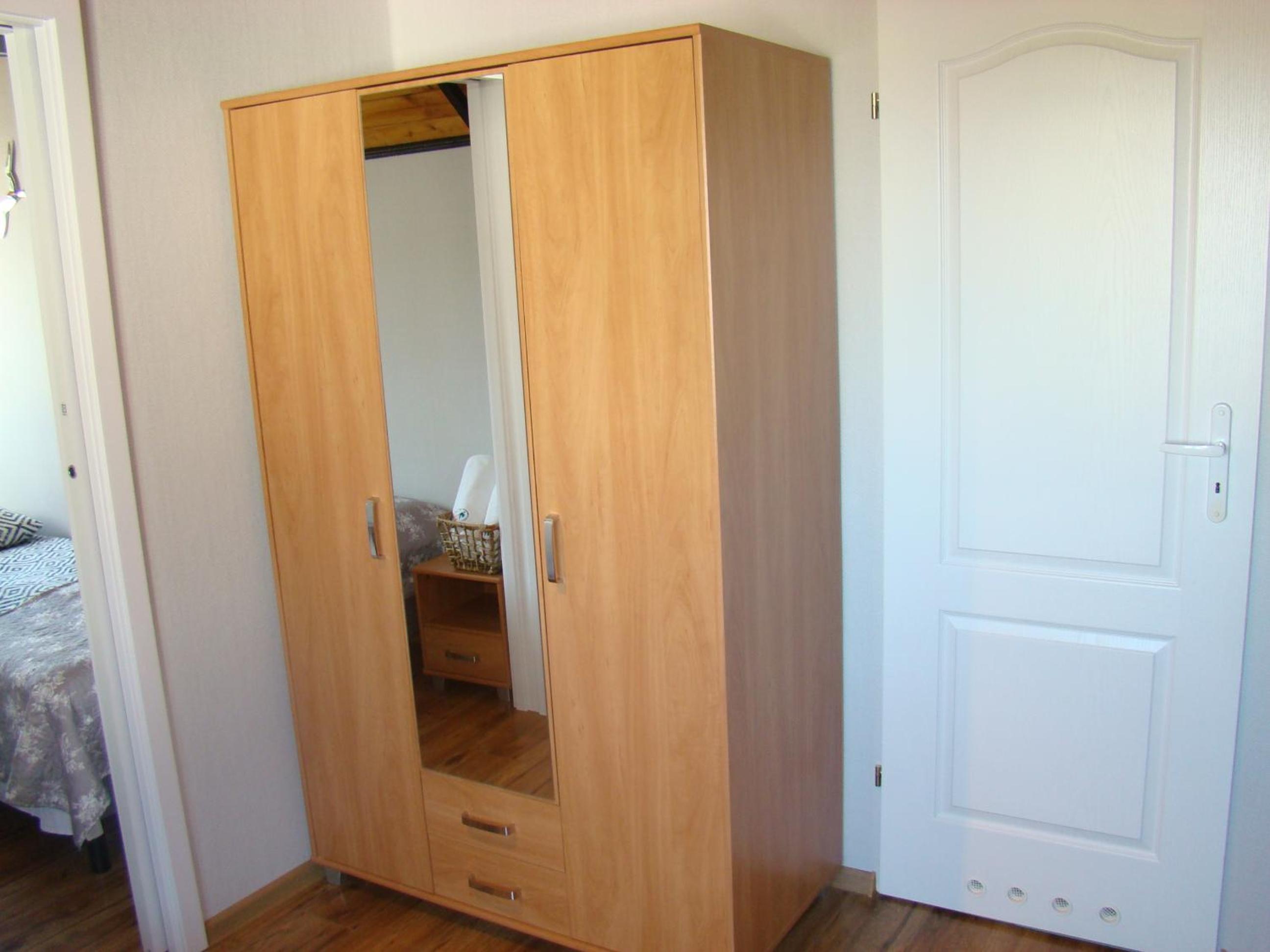 Apartment photo 2