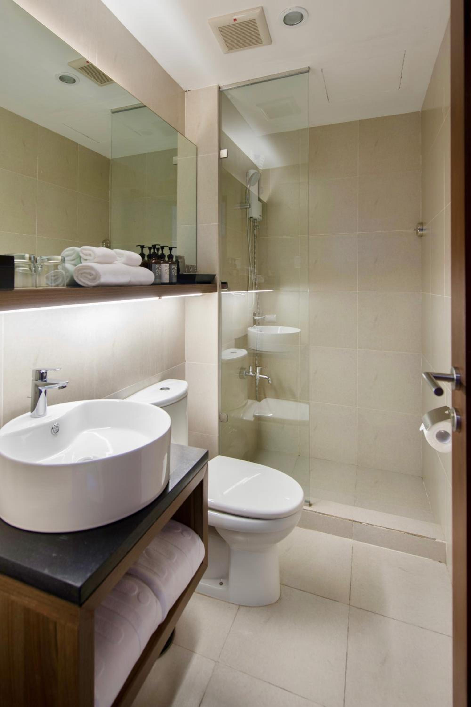 One Bedroom Executive Suite - Photo 8