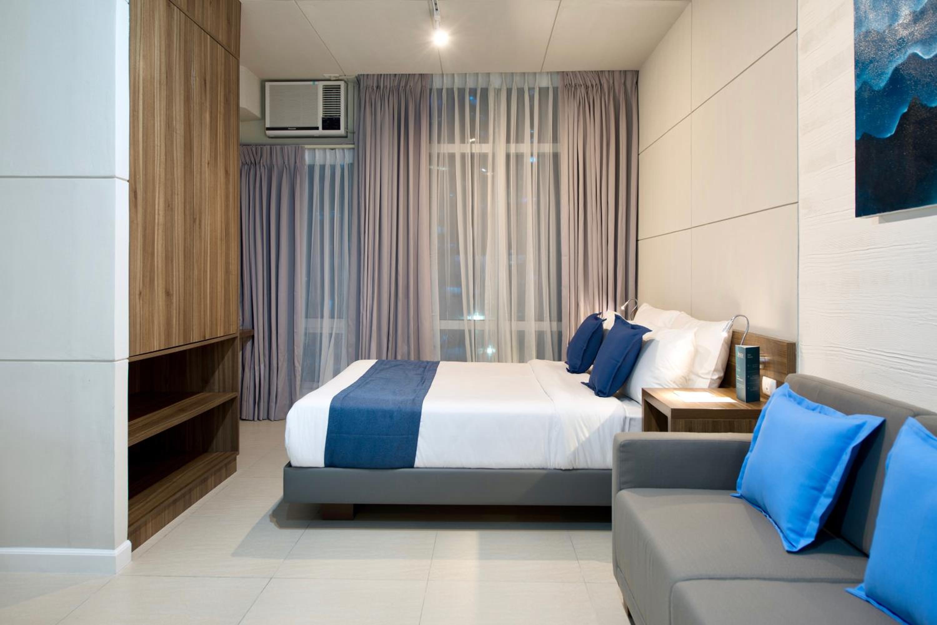 Studio Bedroom Queen - Photo 1