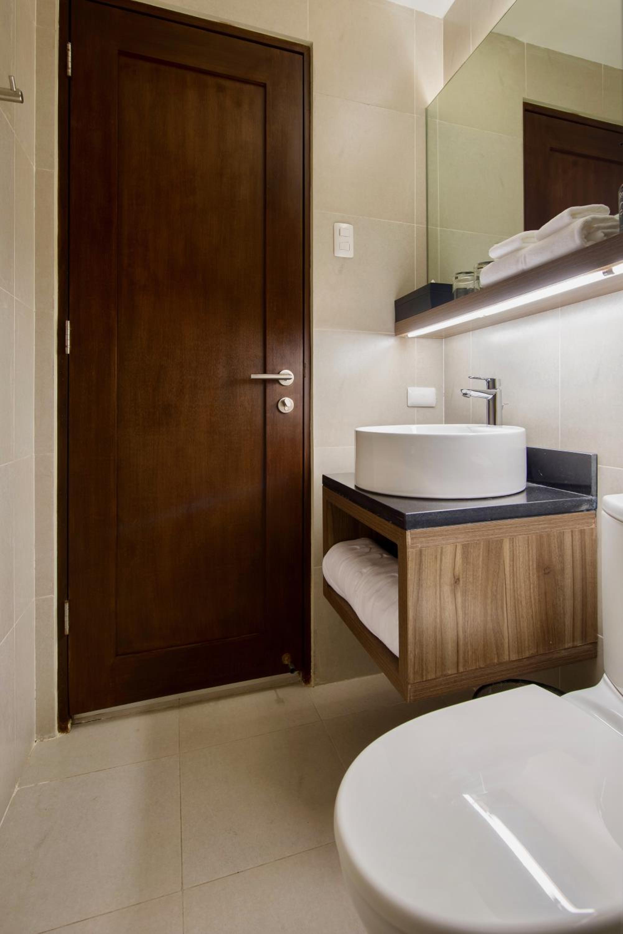 One Bedroom Executive Suite - Photo 7