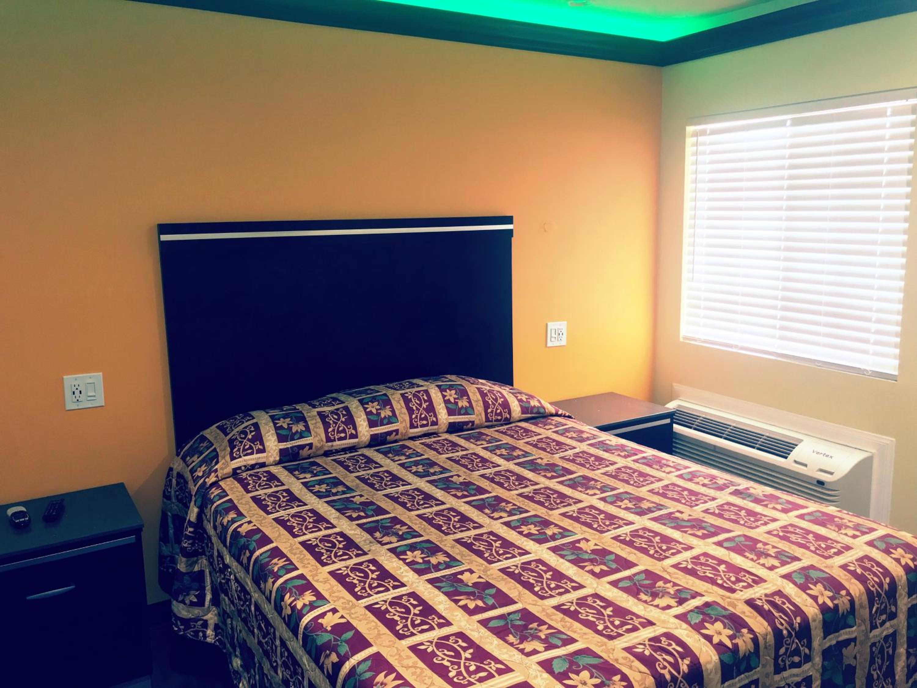 Superior Queen Room
