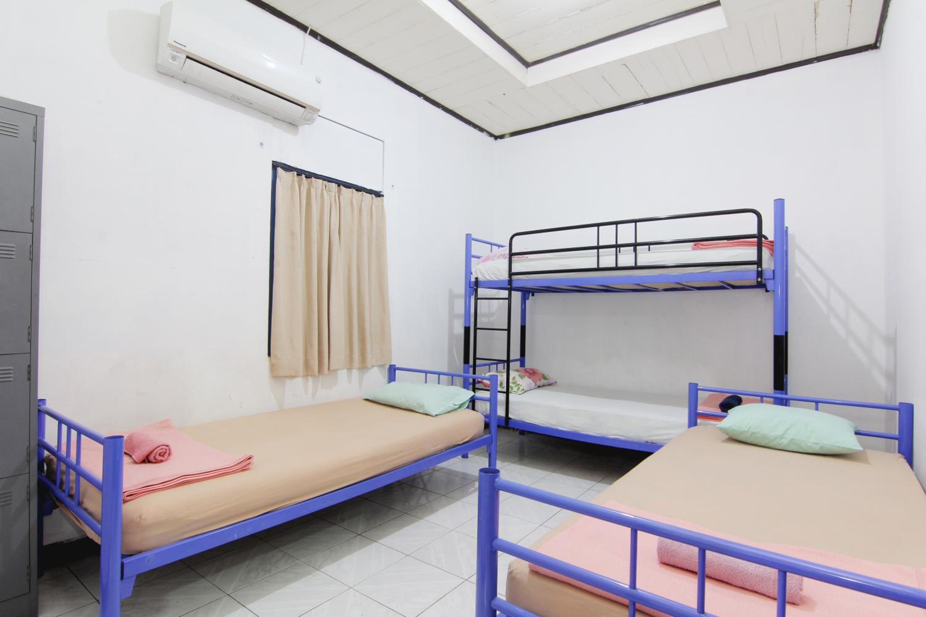 Bed in Male Dormitory Room photo 1
