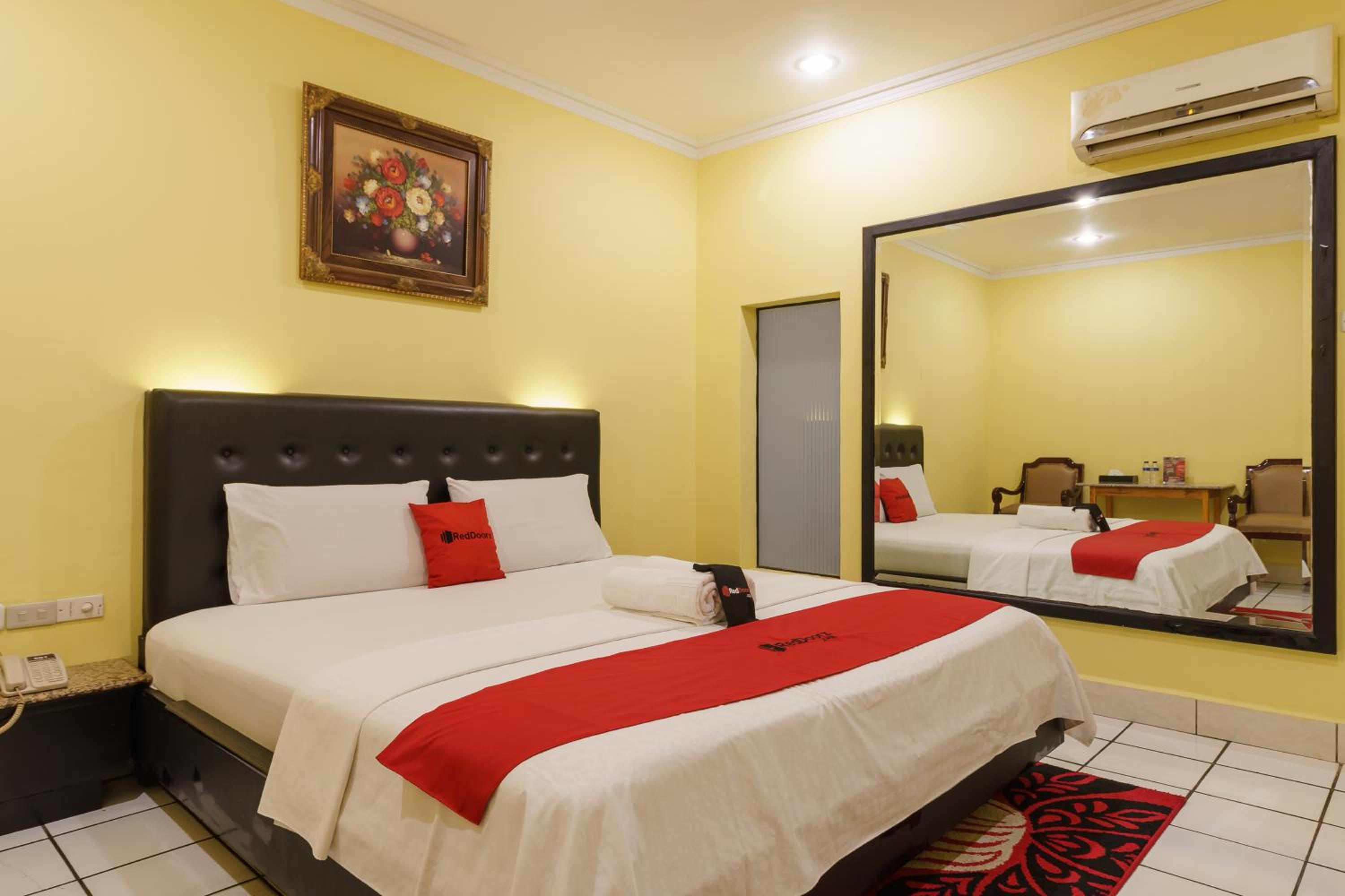 Double Room - Photo 7