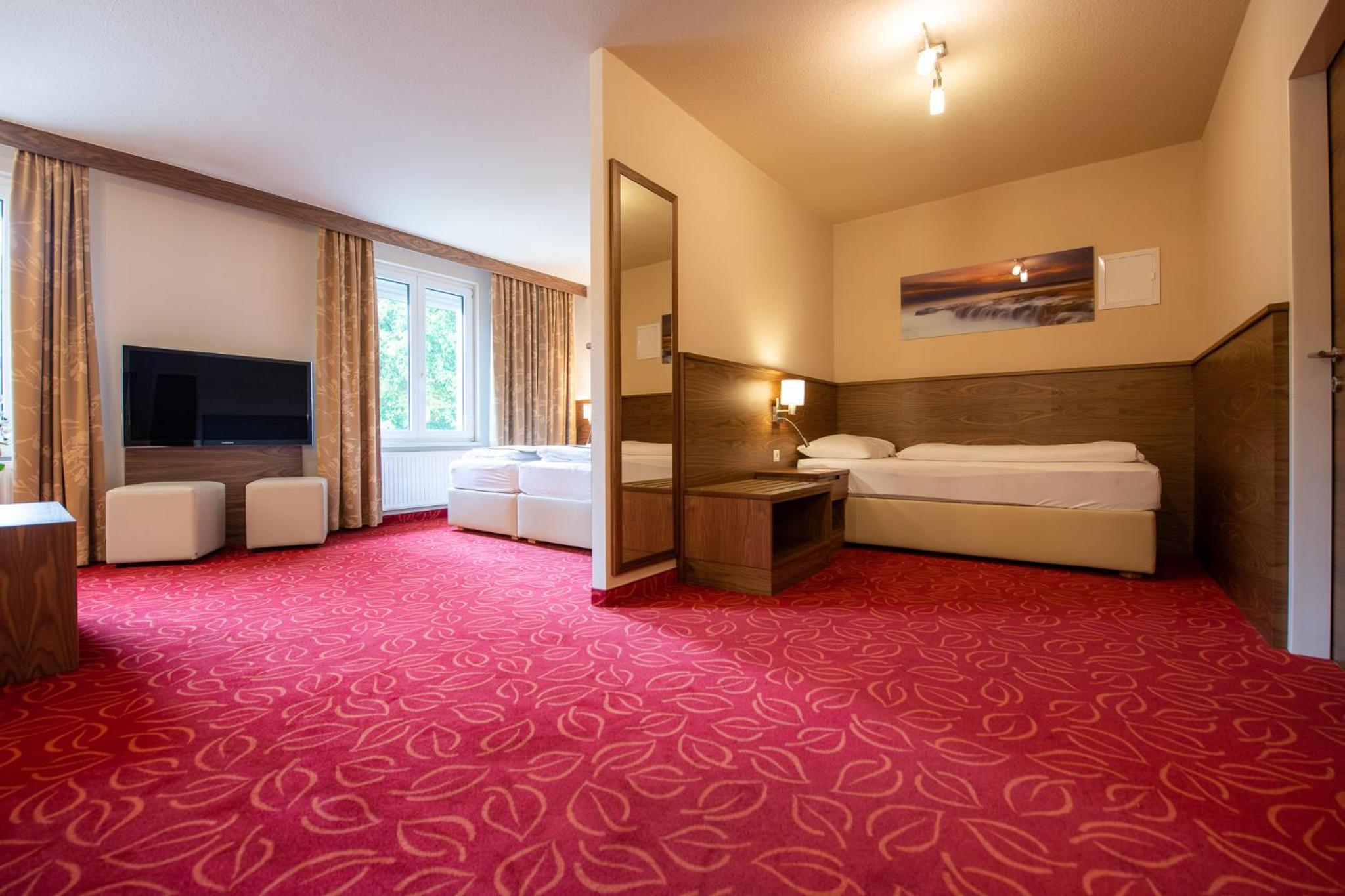 Quadruple Room photo 2