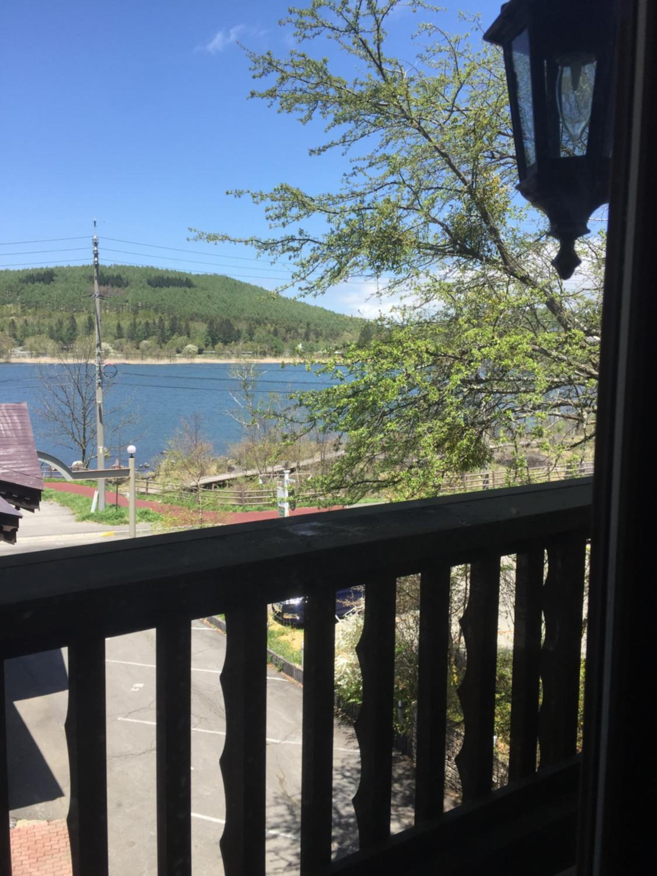 Quadruple Room with Lake View - Photo 6