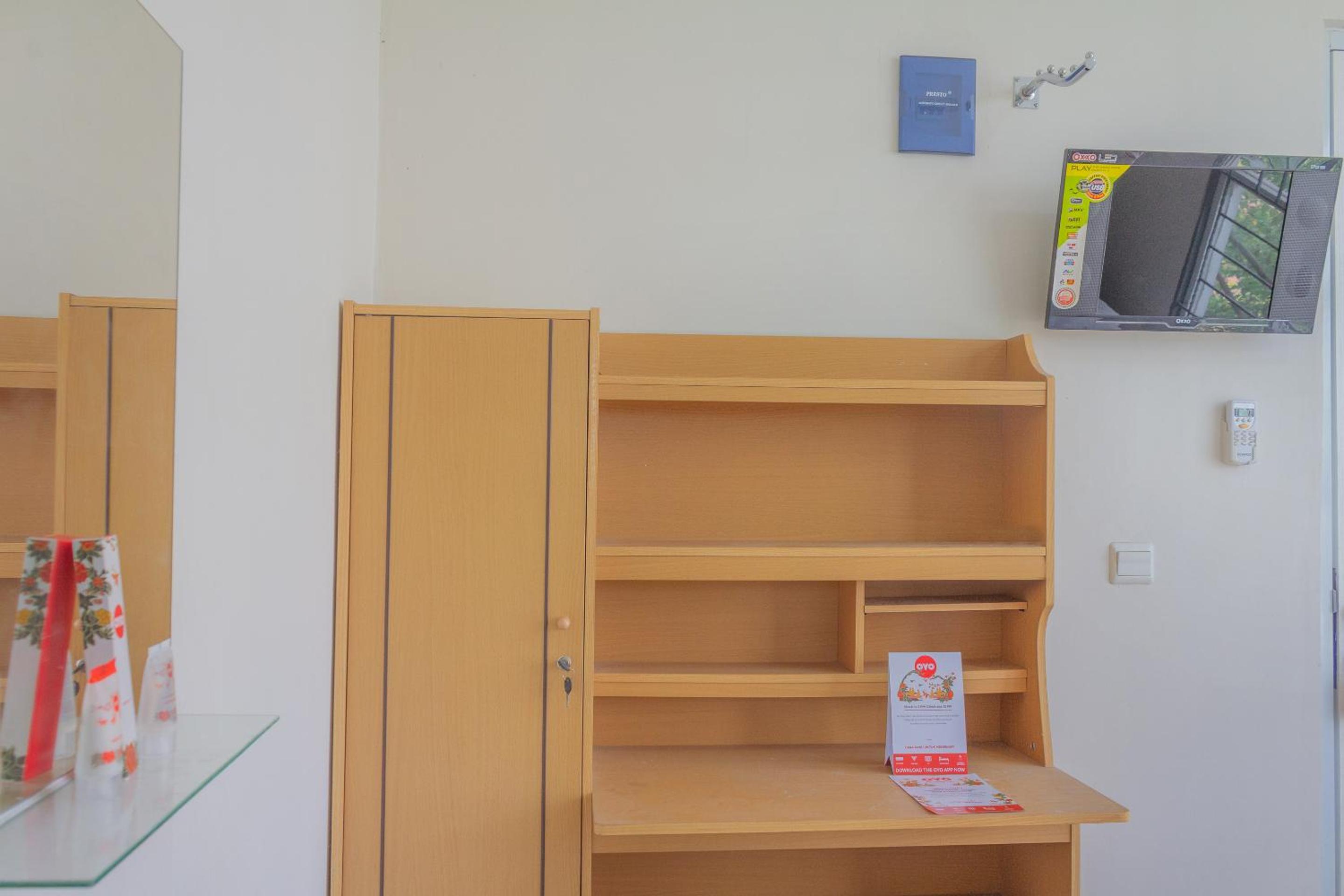 Standard Double Room - Photo 7