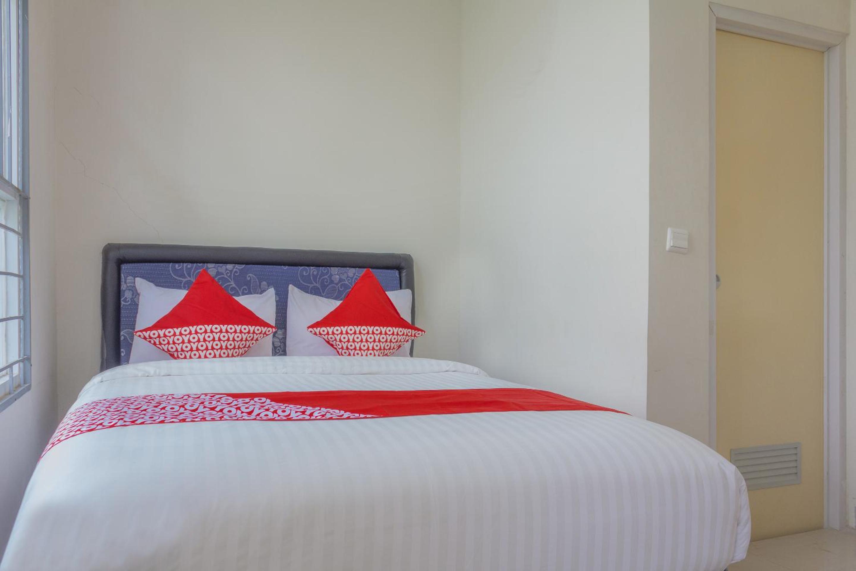 Standard Double Room - Photo 3