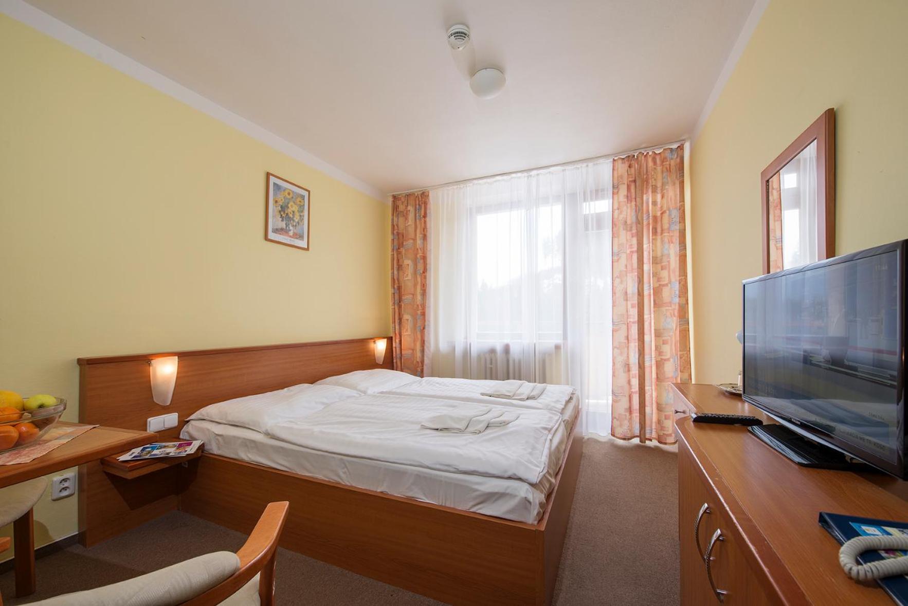 Standard Double Room - Photo 1