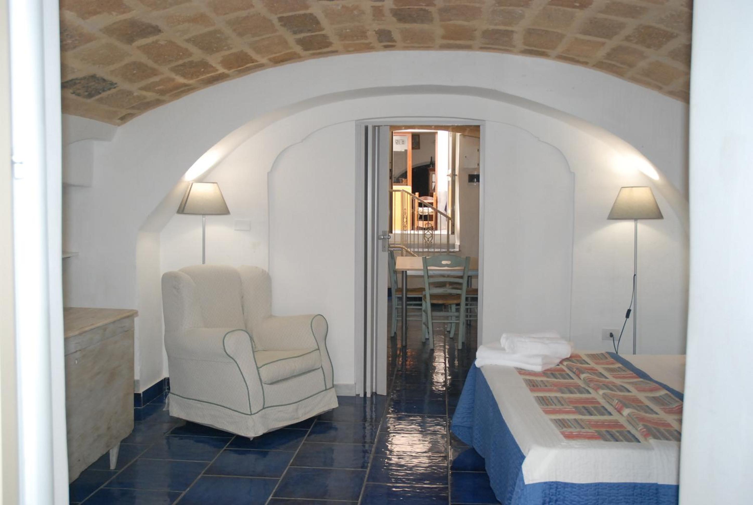 One-Bedroom Apartment - Separate Building photo 1