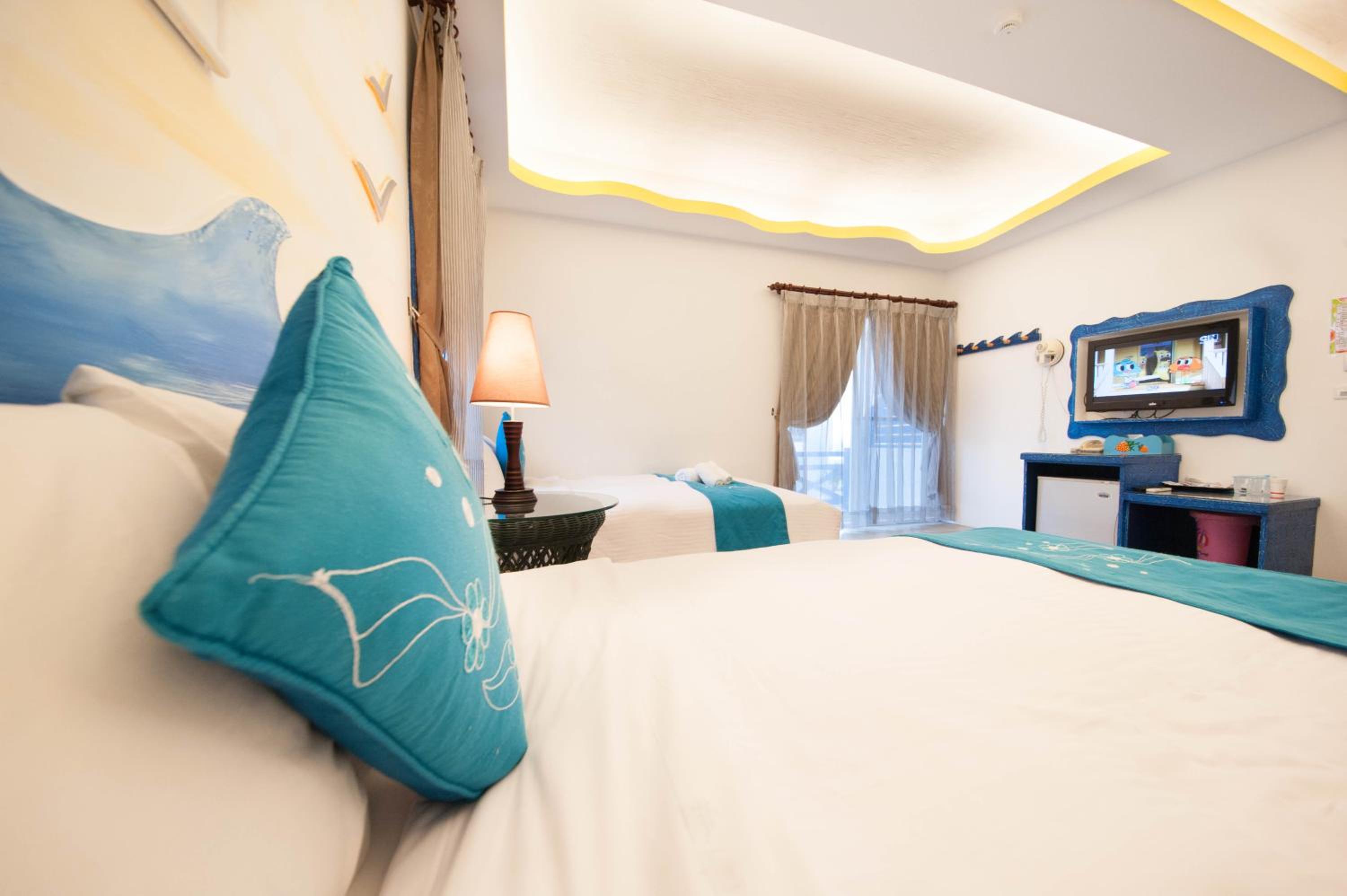 Quadruple Room with Balcony photo 1