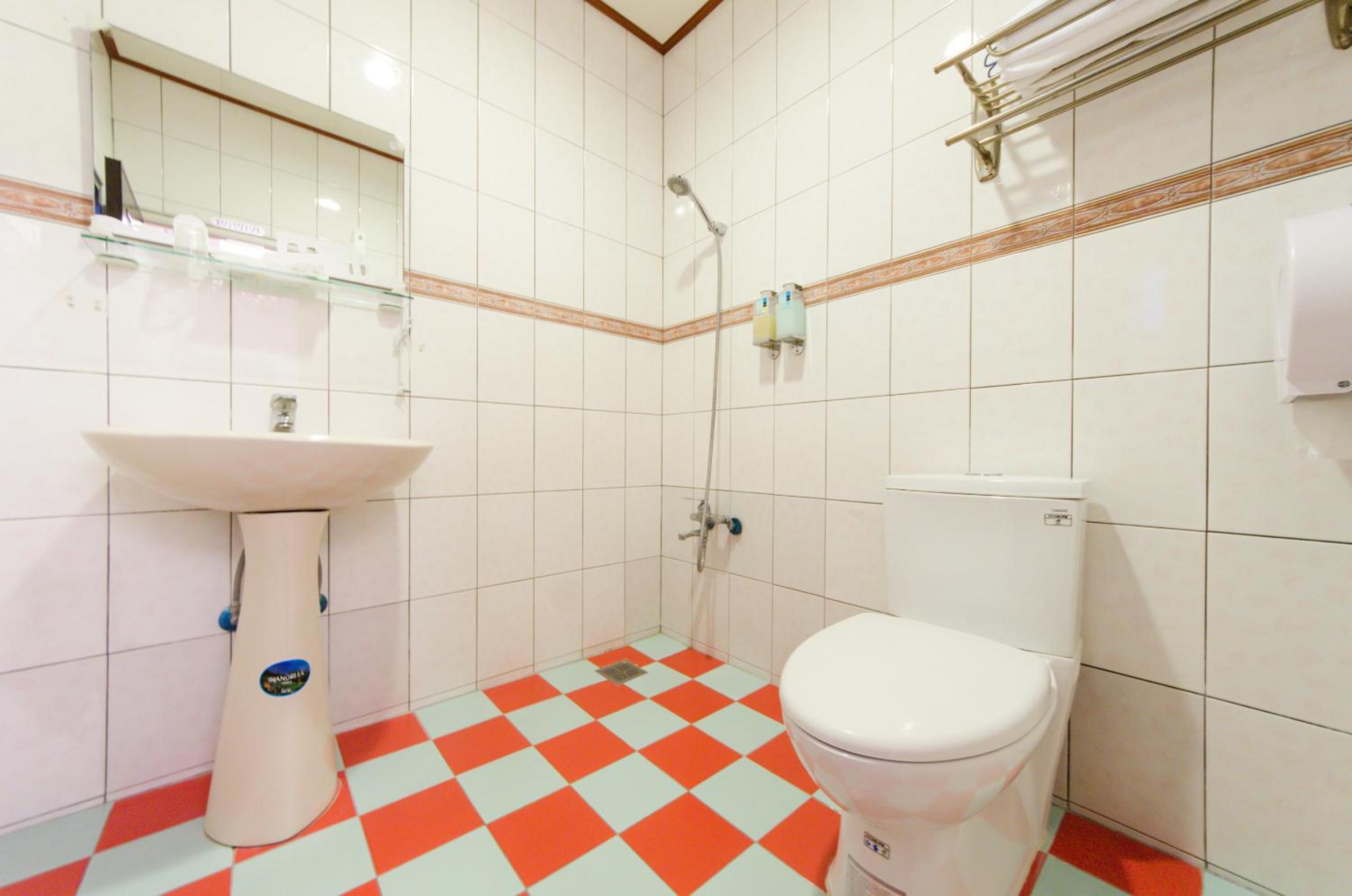 Triple Room with Shower photo 2
