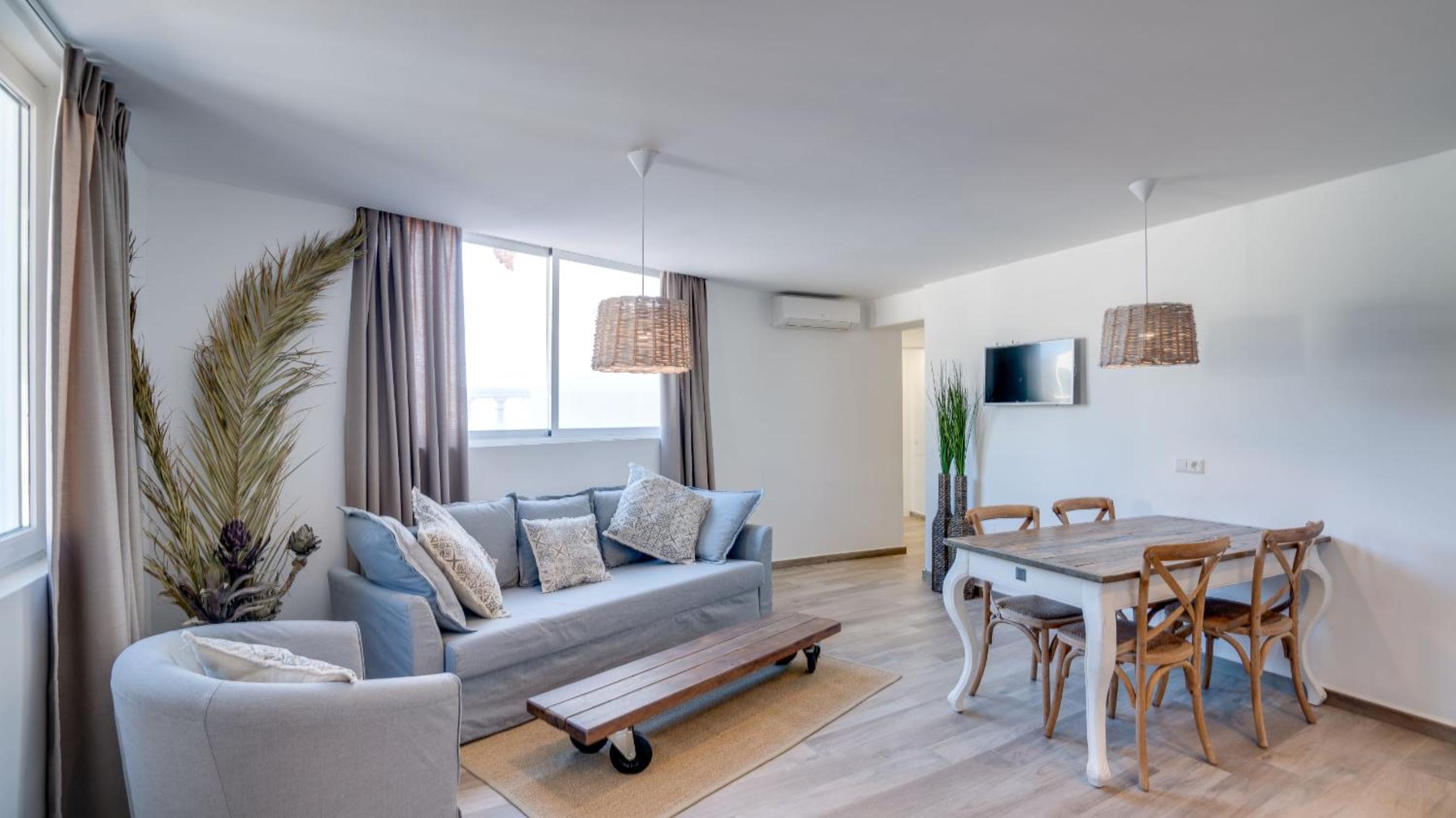 Apartment with Sea View