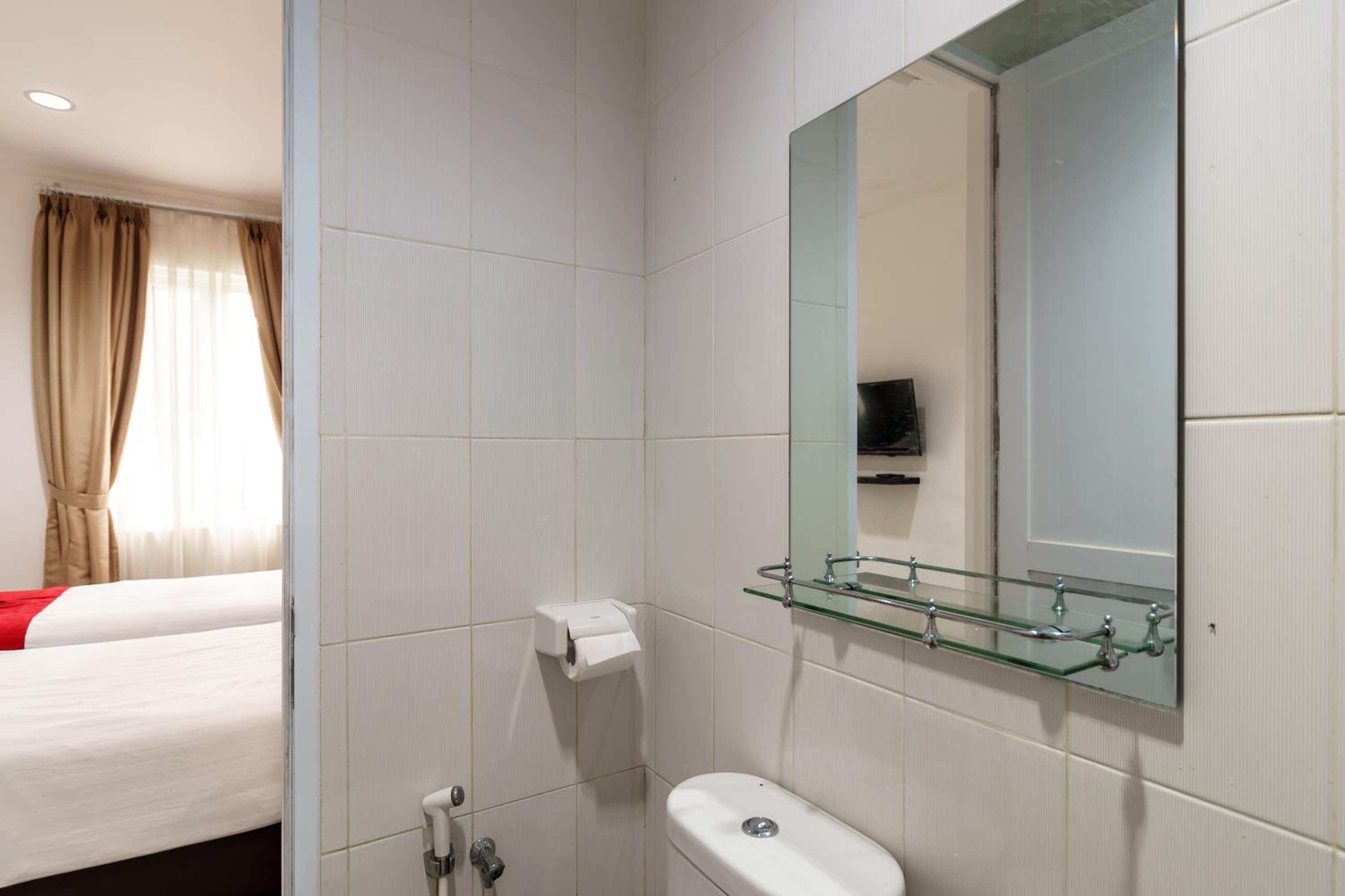 Standard Double Room - Photo 2