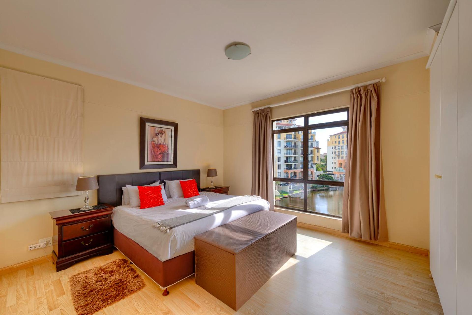 Two-Bedroom Apartment - Photo 4