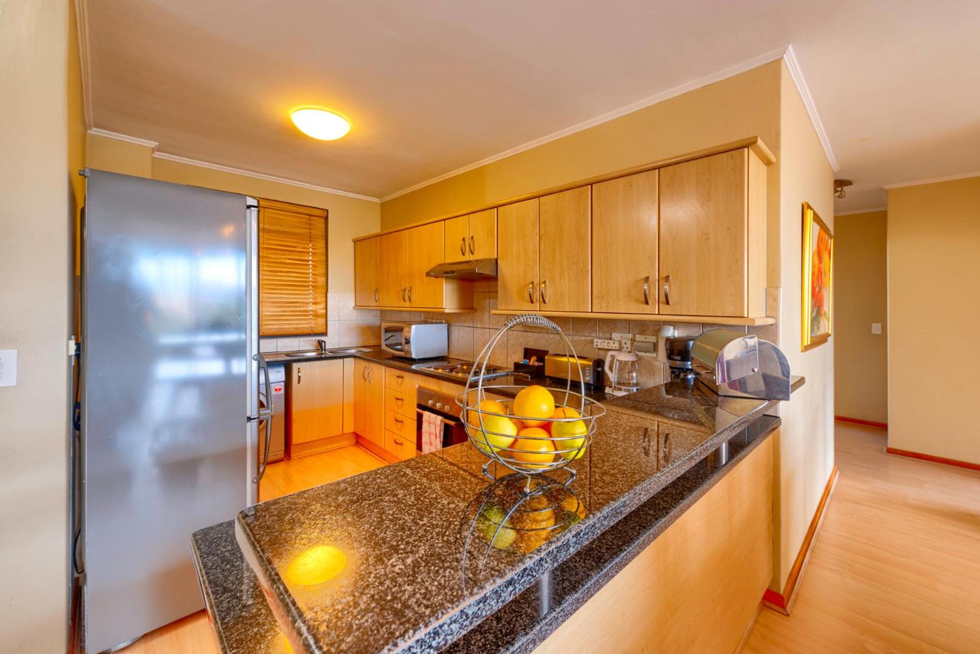 Three-Bedroom Apartment - Photo 11