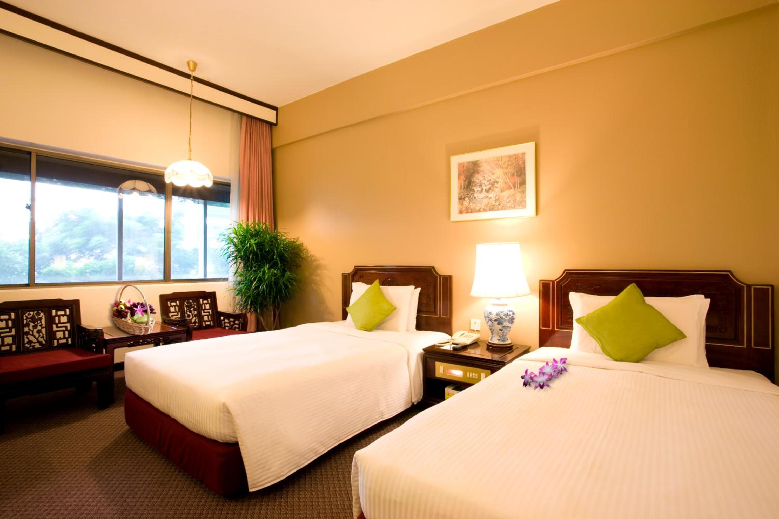 Special Offer - Deluxe Twin Room photo 3