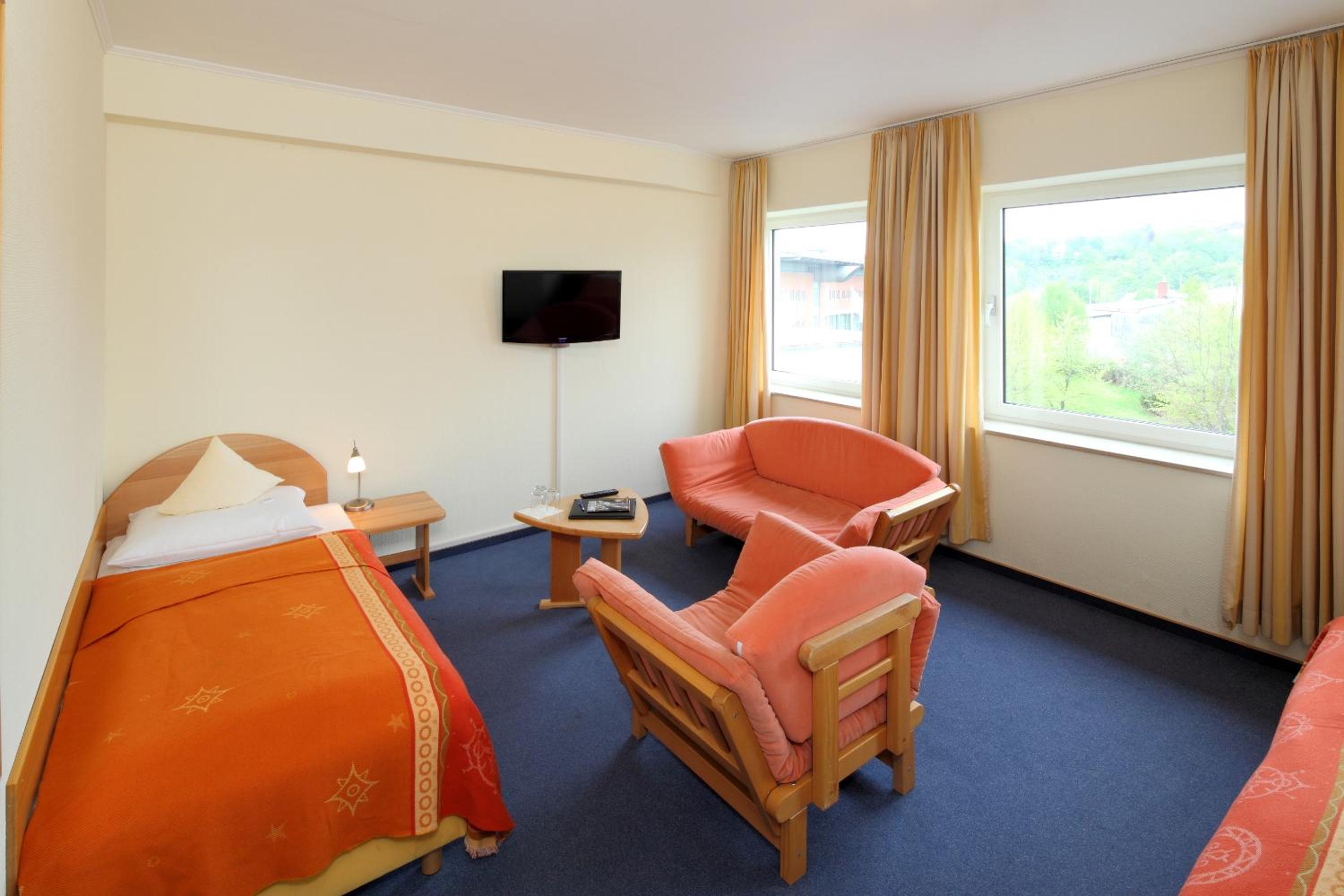 Triple Room - Photo 1