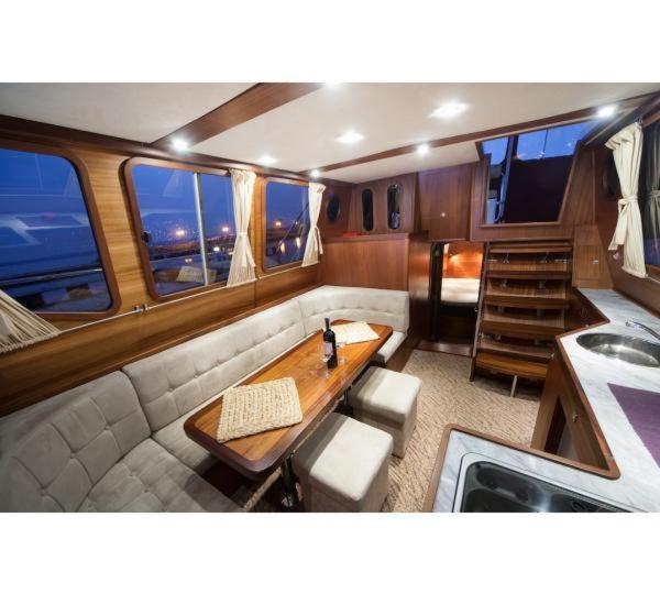 Family Cabin on Boat photo 3