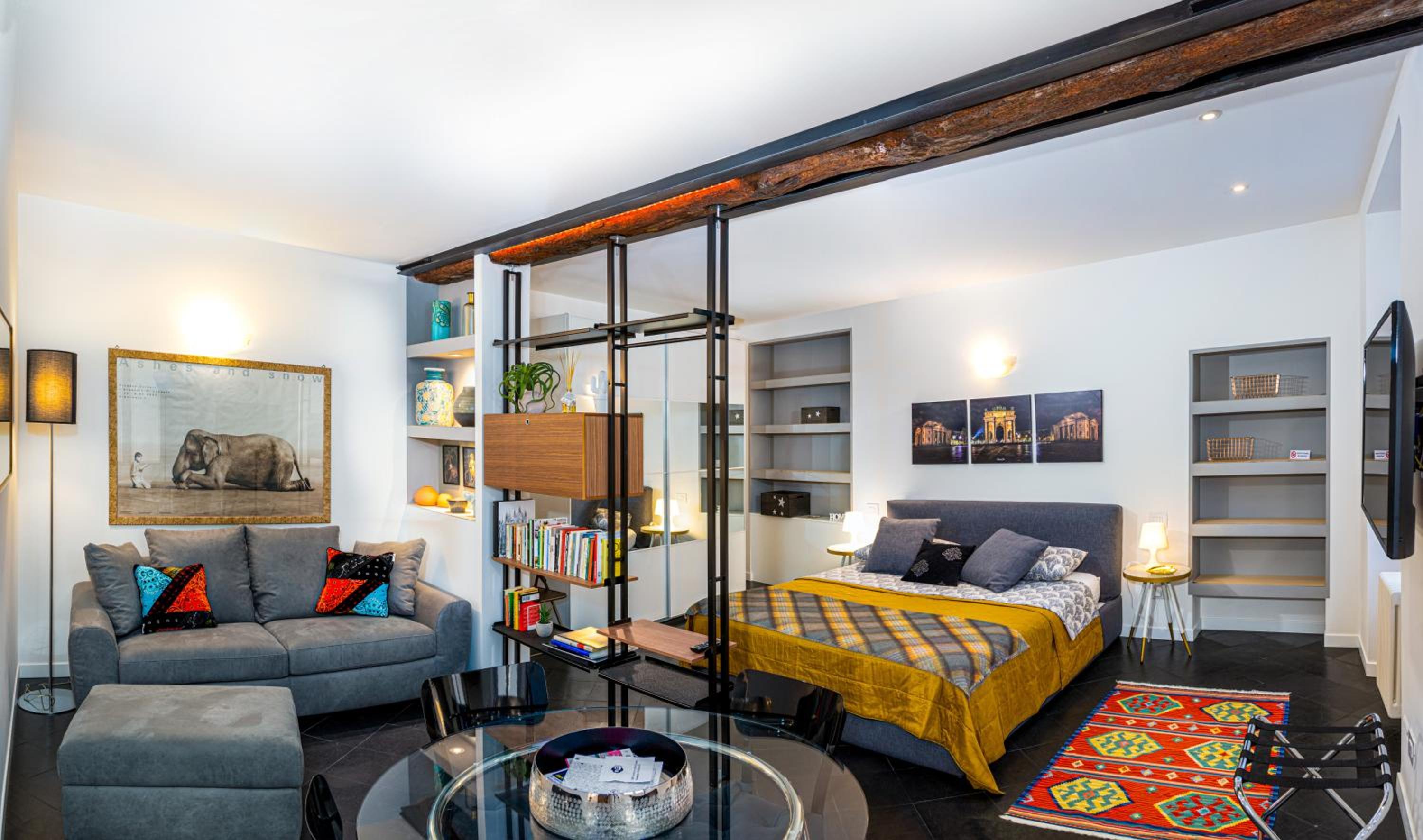 One-Bedroom Apartment