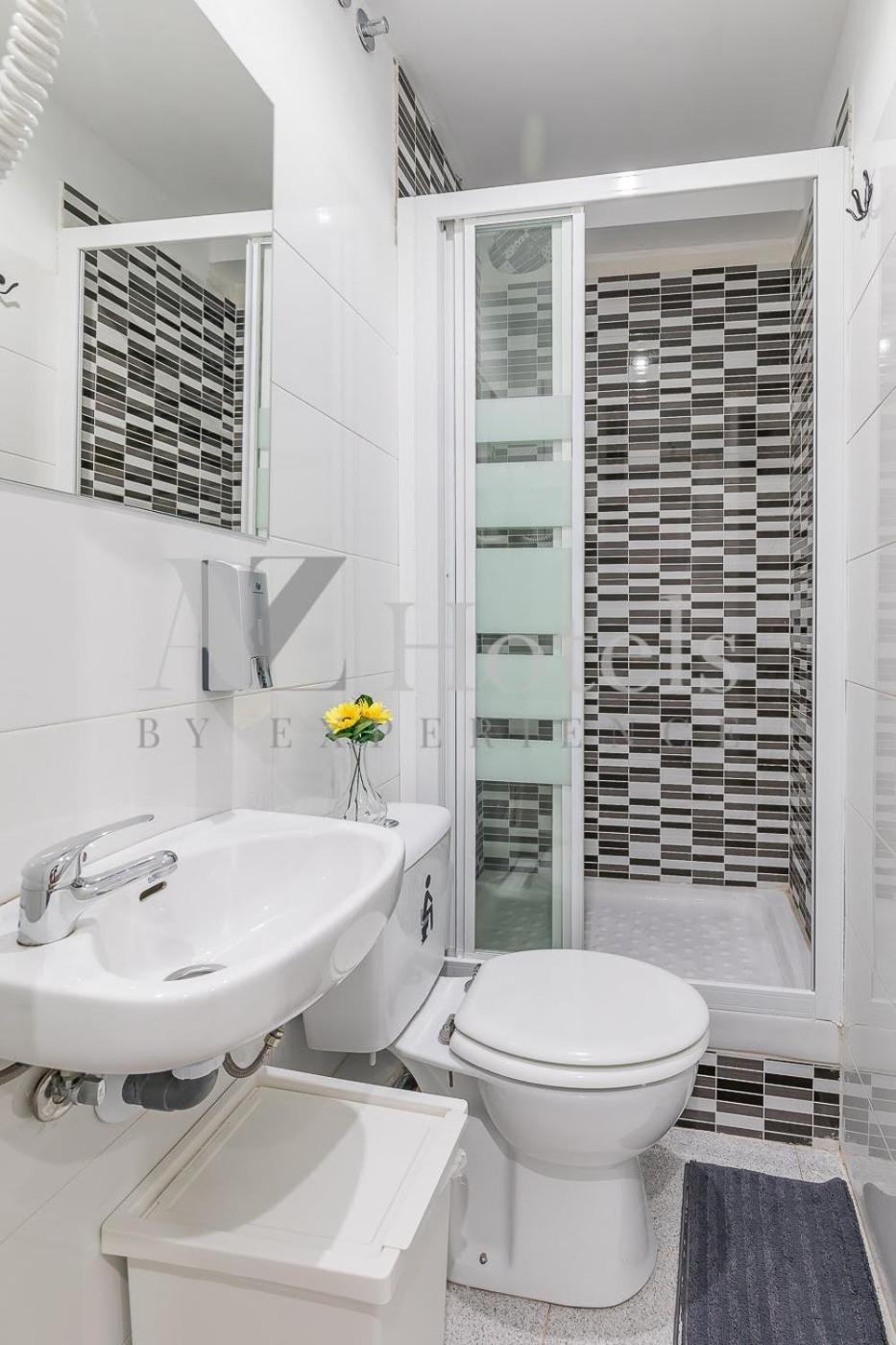 Superior Double Room - Photo 16