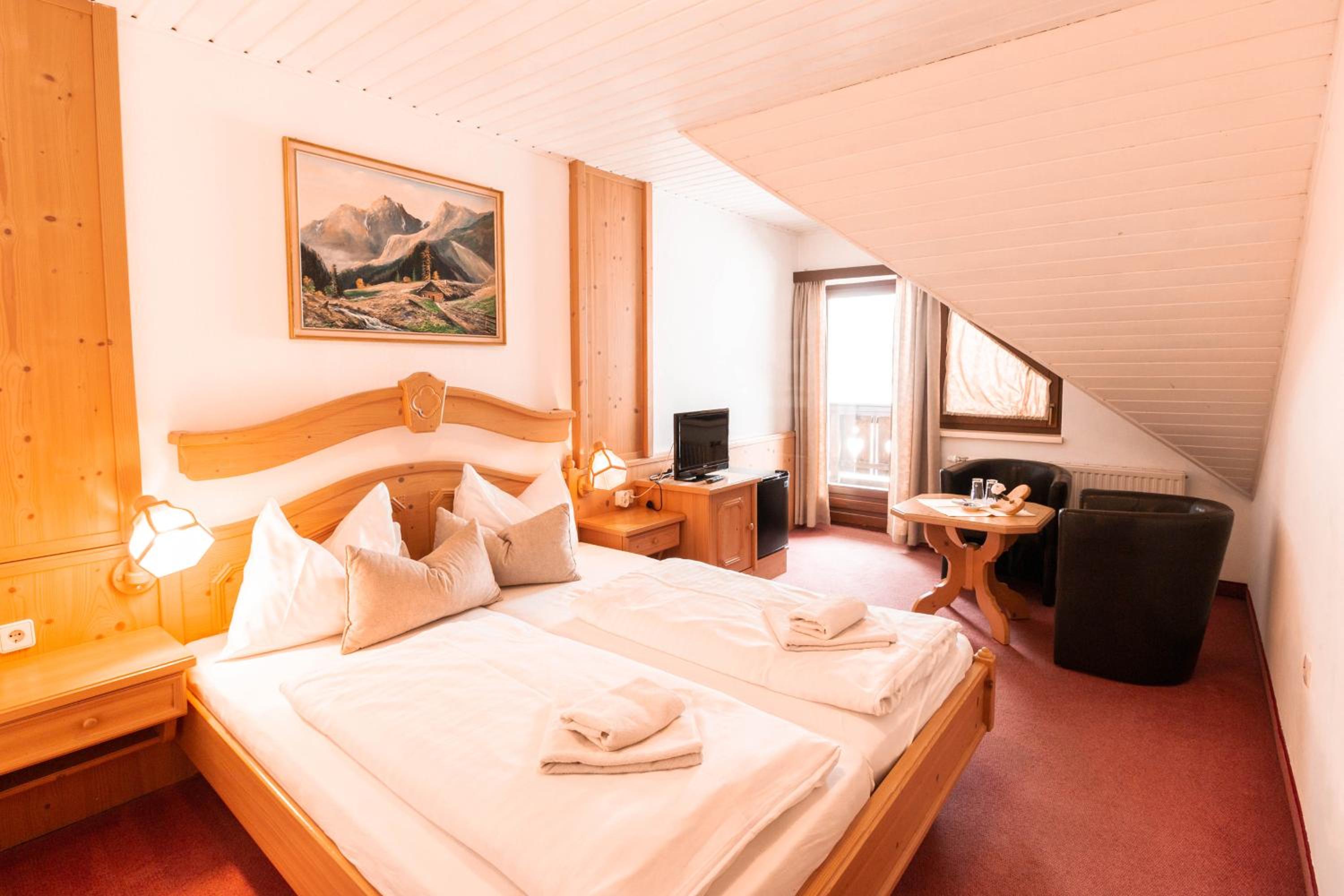Standard Double Room with Balcony photo 1