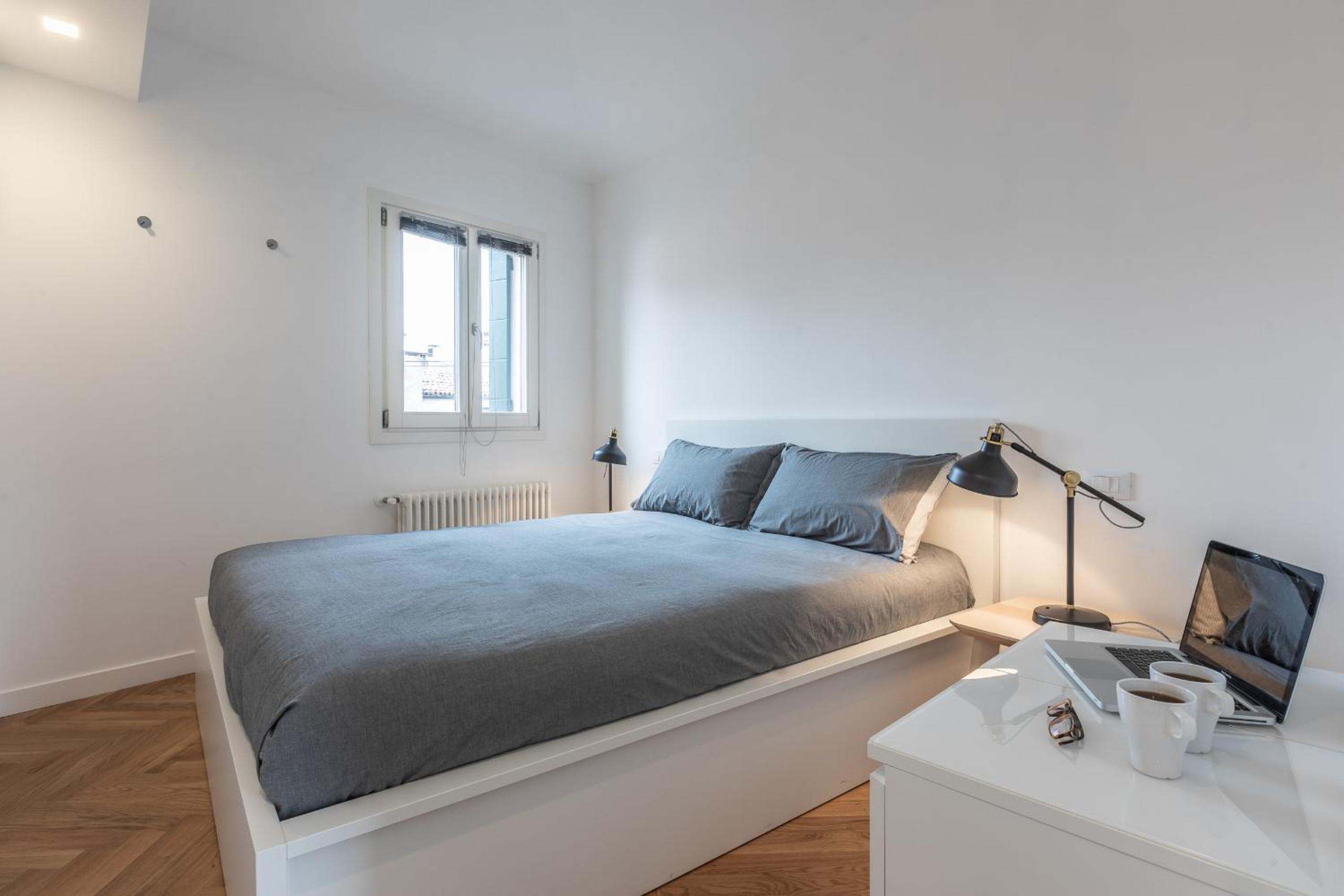 Apartment with Terrace photo 3