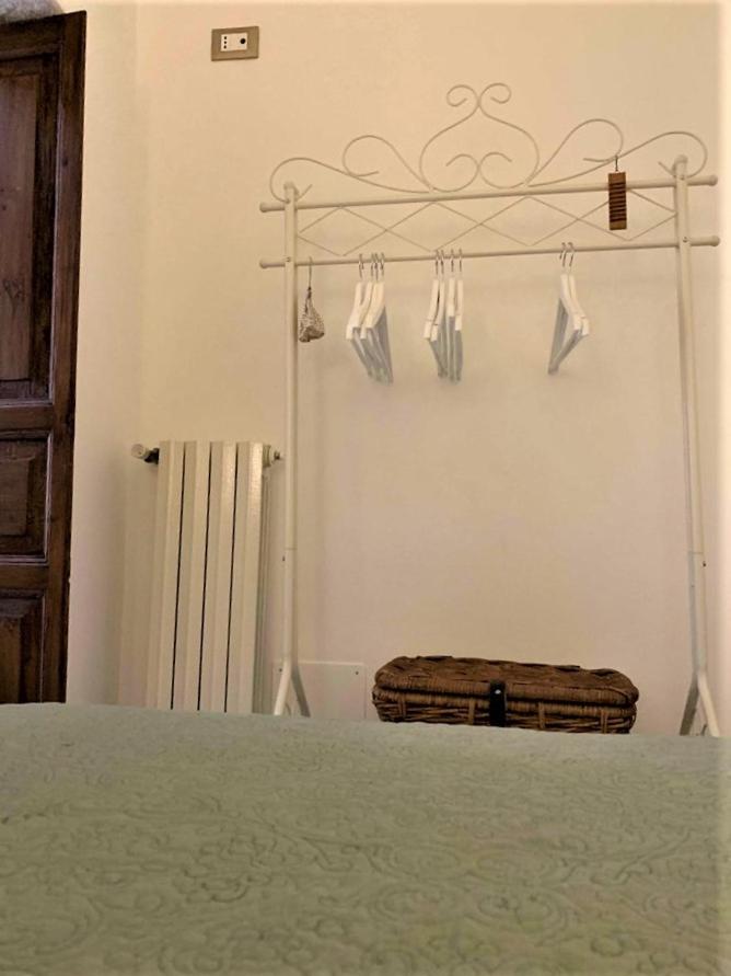 Four-Bedroom House - Photo 29