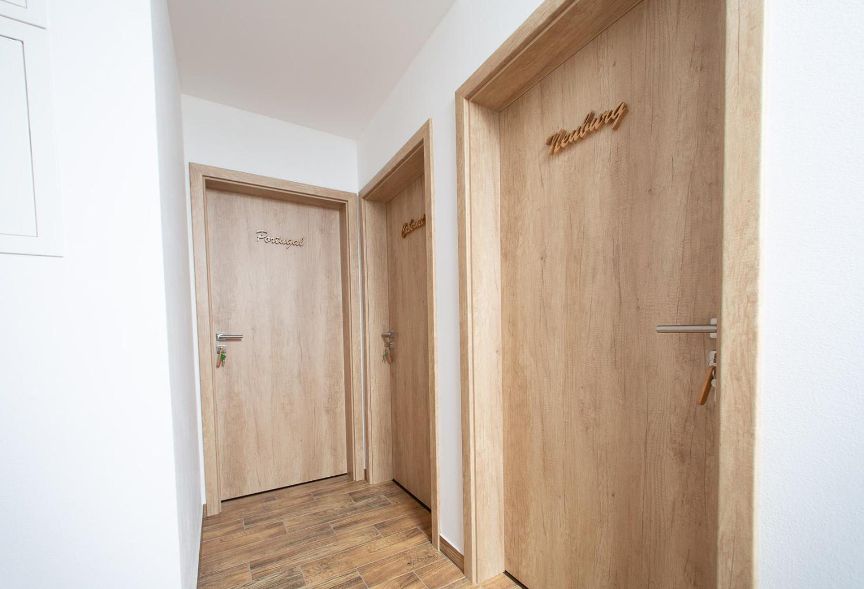 Quadruple Room with Shared Bathroom photo 3