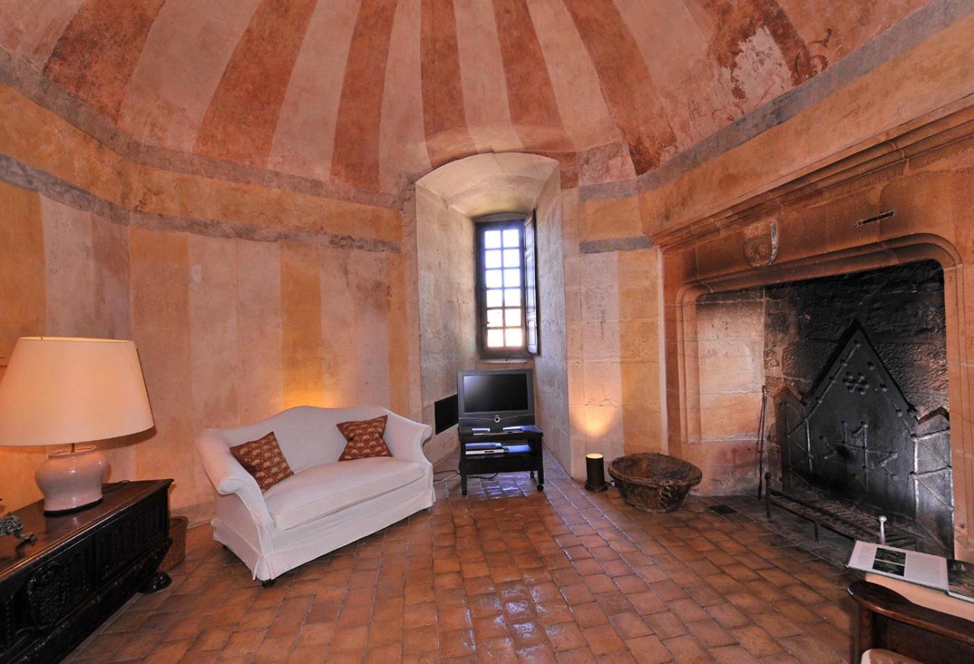 Classic Castle Suite photo 3