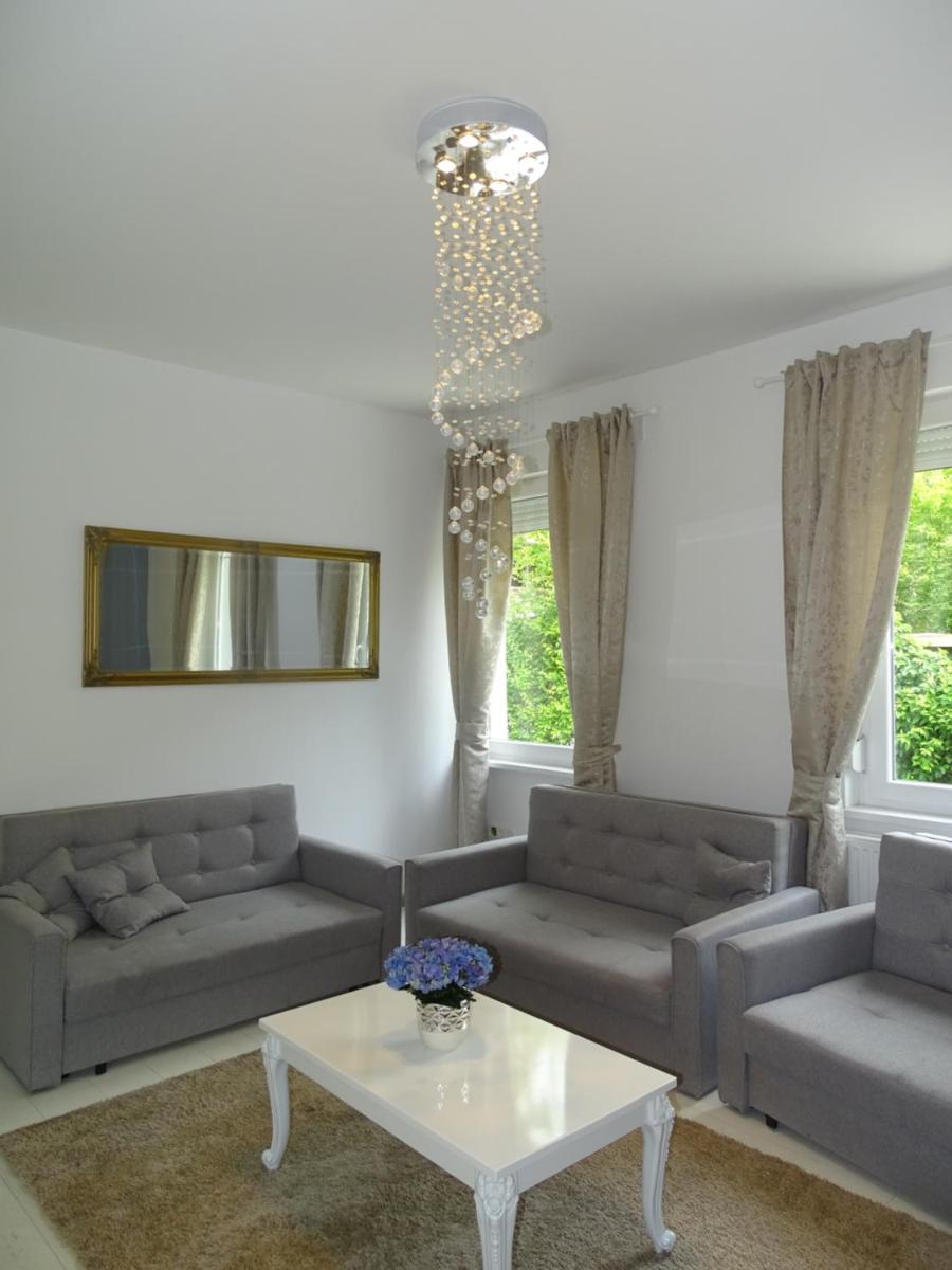 Apartment - Ground Floor - Photo 4