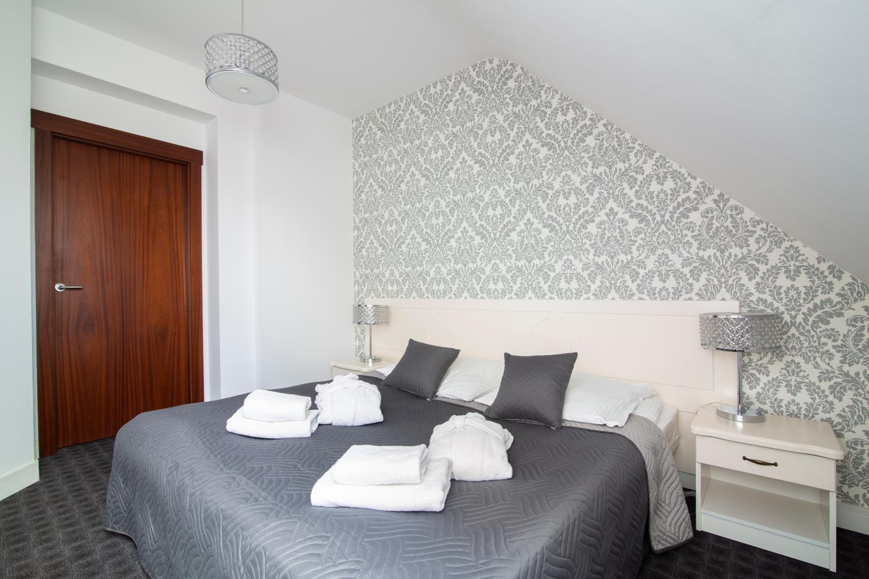 Superior Double or Twin Room - Photo 1