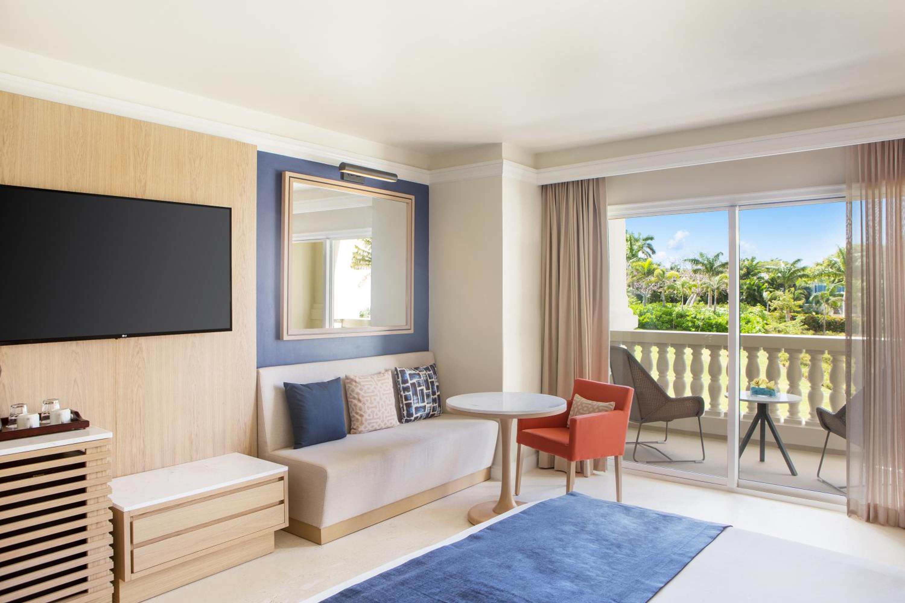 King Room with Resort View photo 2