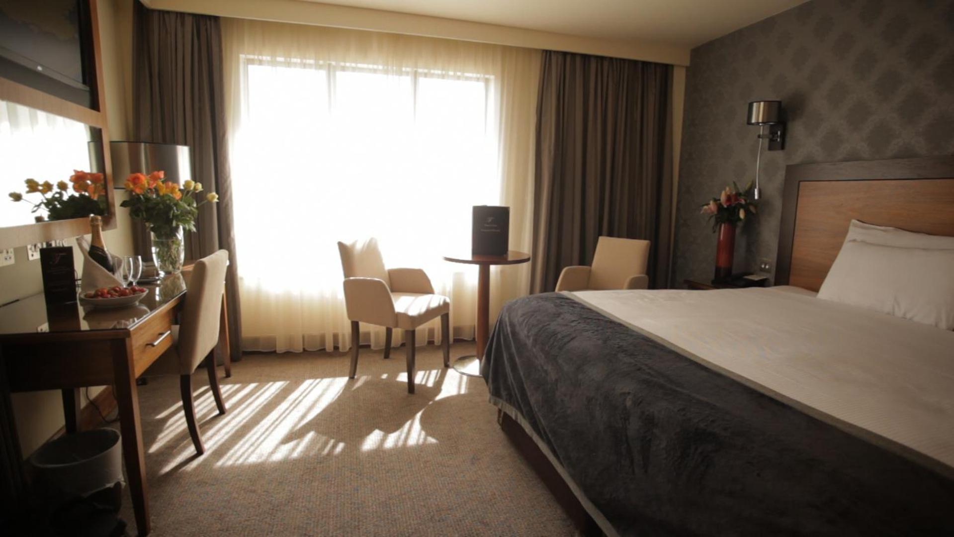 Double Room - Photo 7