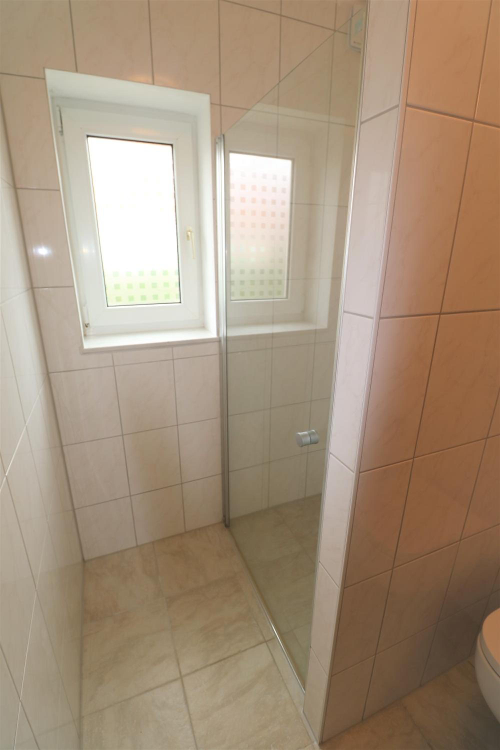 Apartment - Ground Floor photo 2