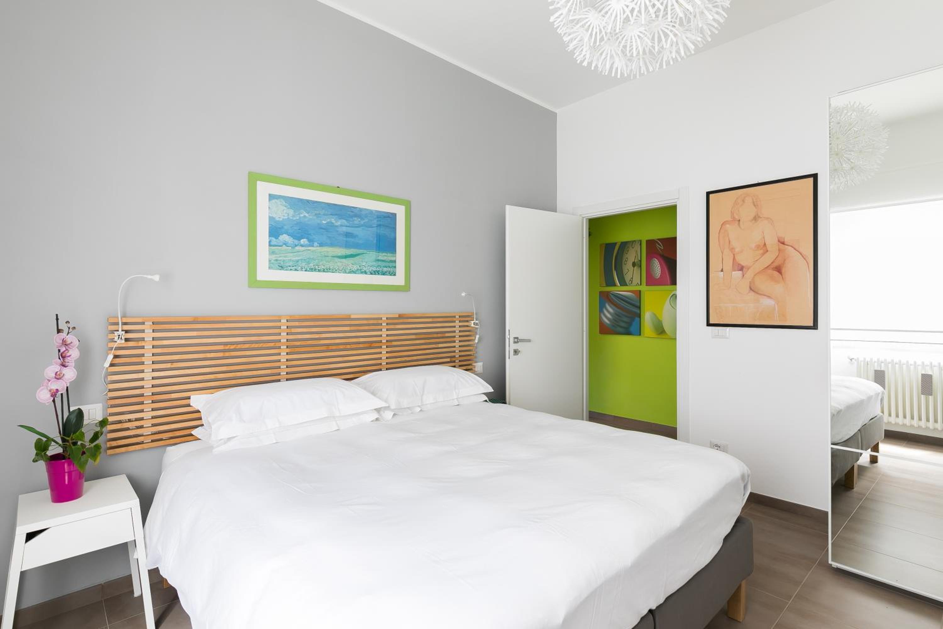 One-Bedroom House photo 1