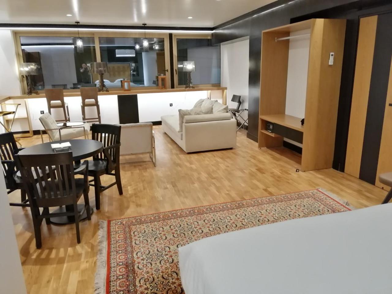 Standard Apartment photo 2