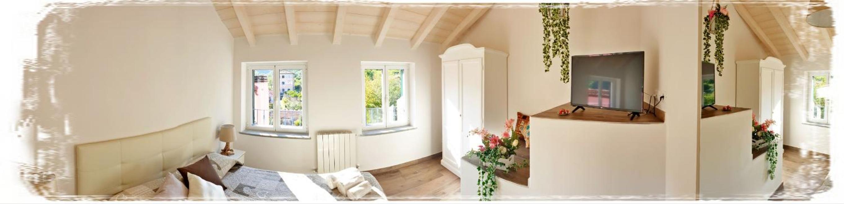 Two-Bedroom Apartment - Split Level