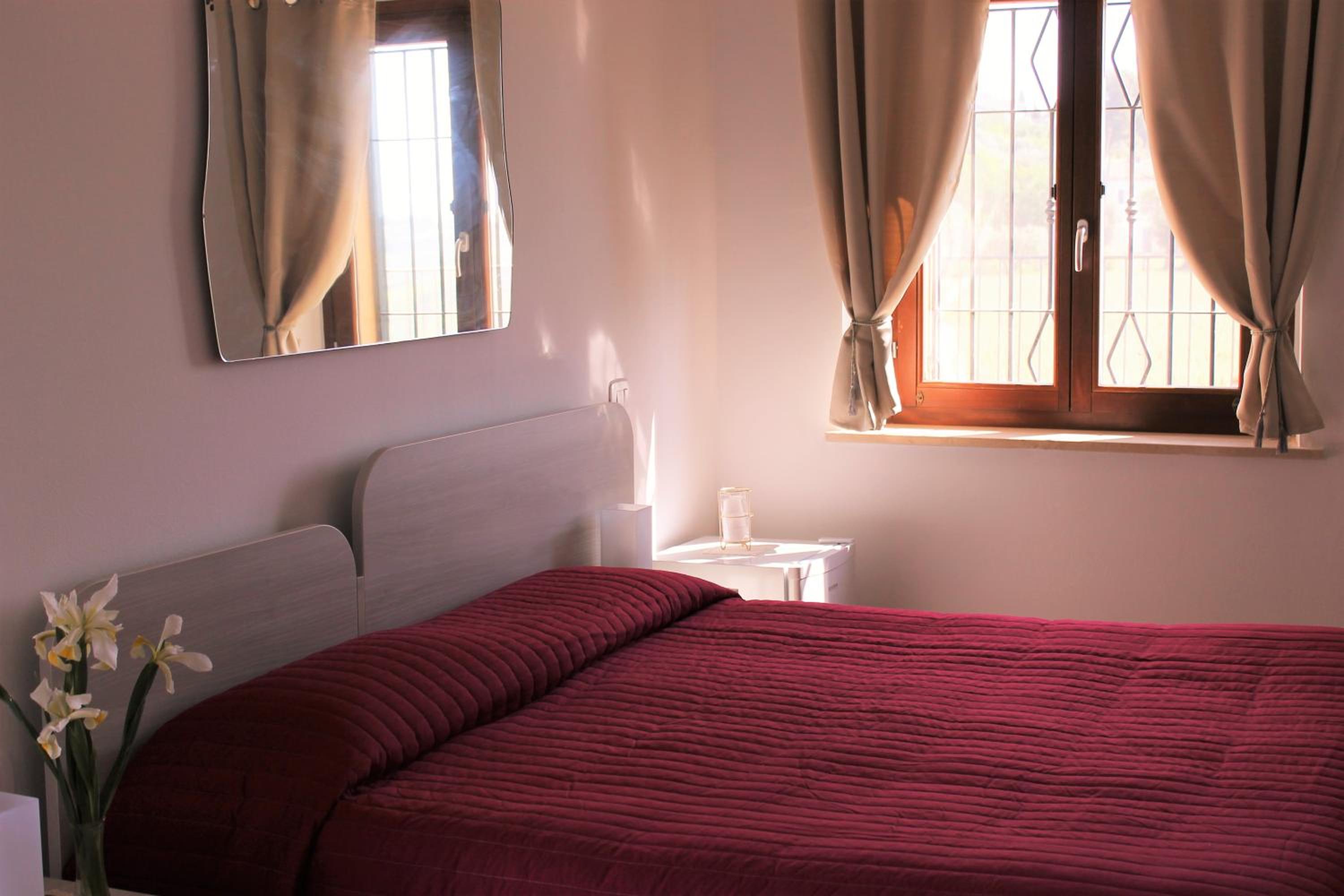 Double Room with Private Bathroom - Photo 1