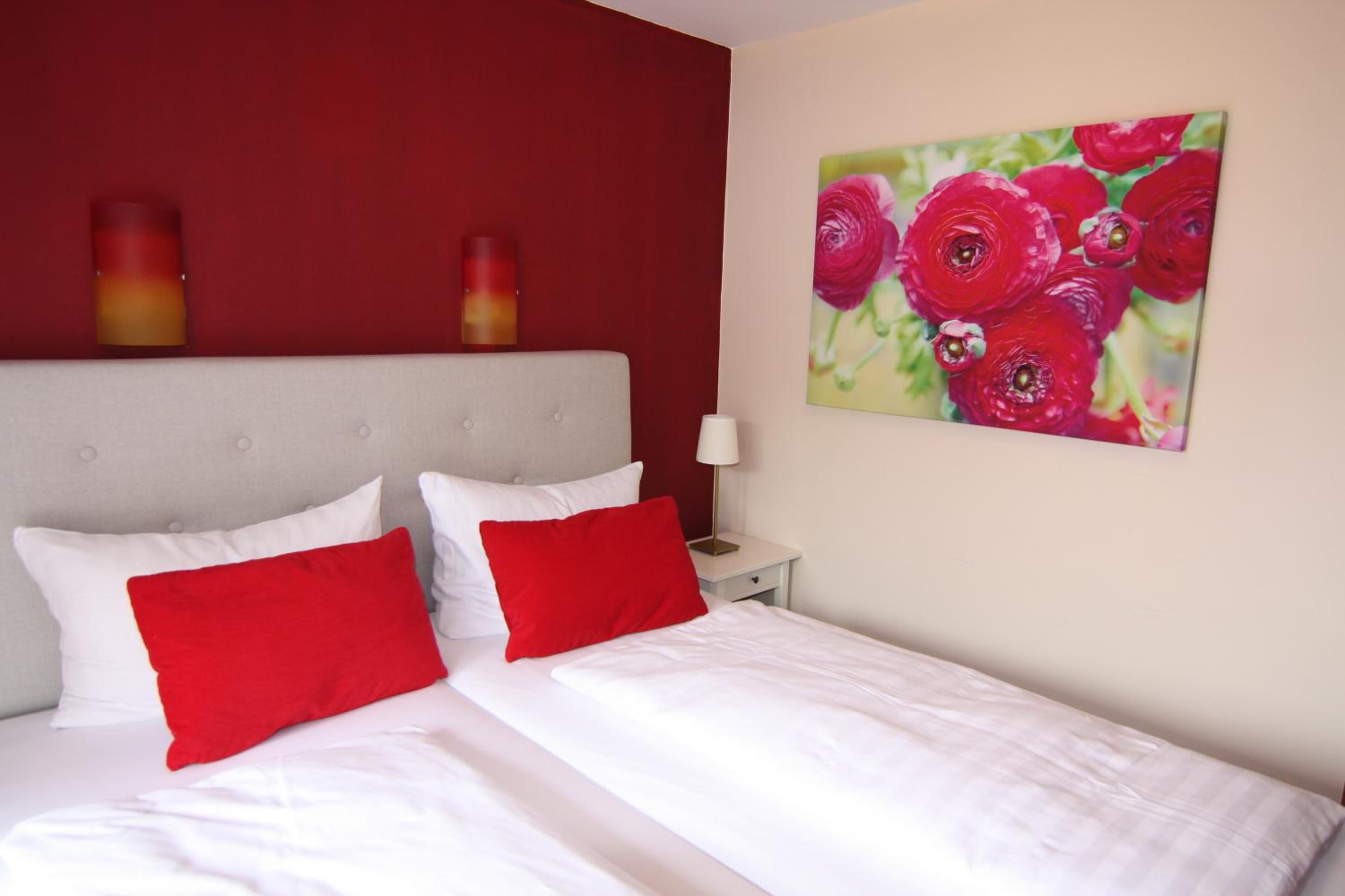 Double Room - Photo 3