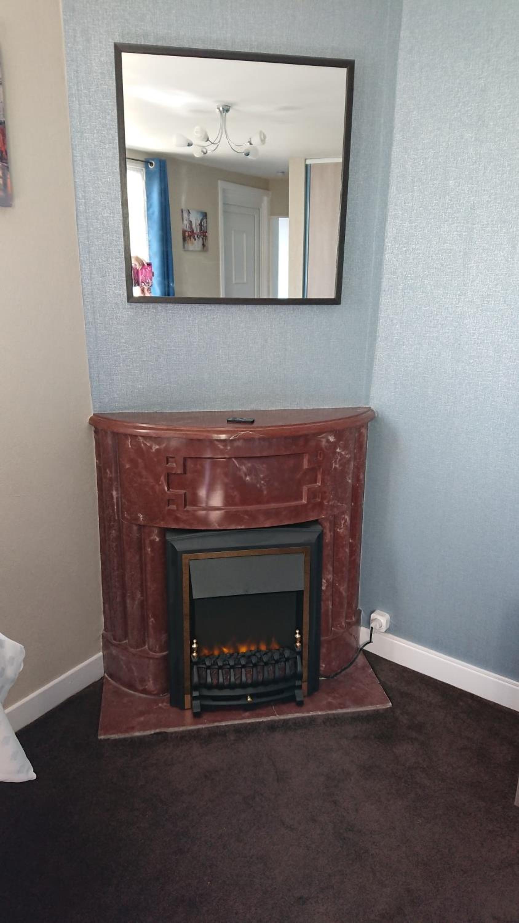 Double Room with Private Bathroom - Photo 2