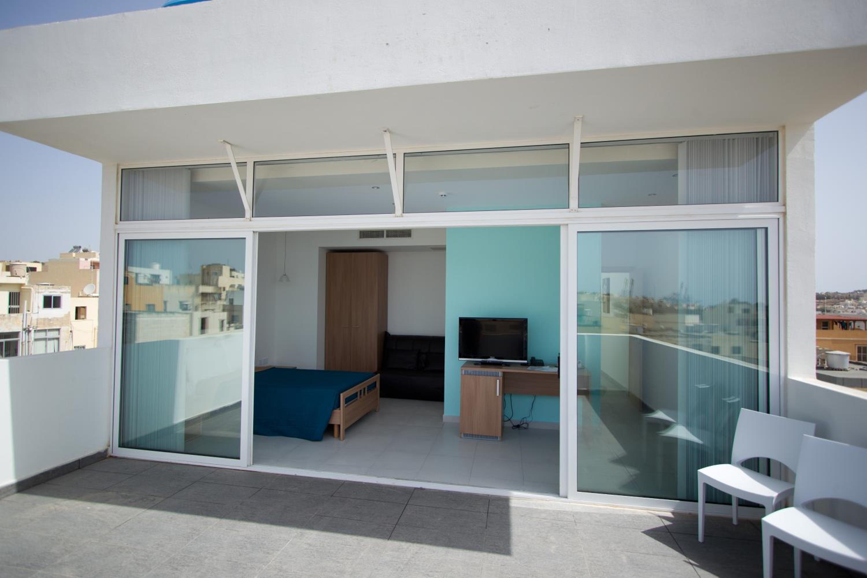 Junior Suite with Terrace photo 2