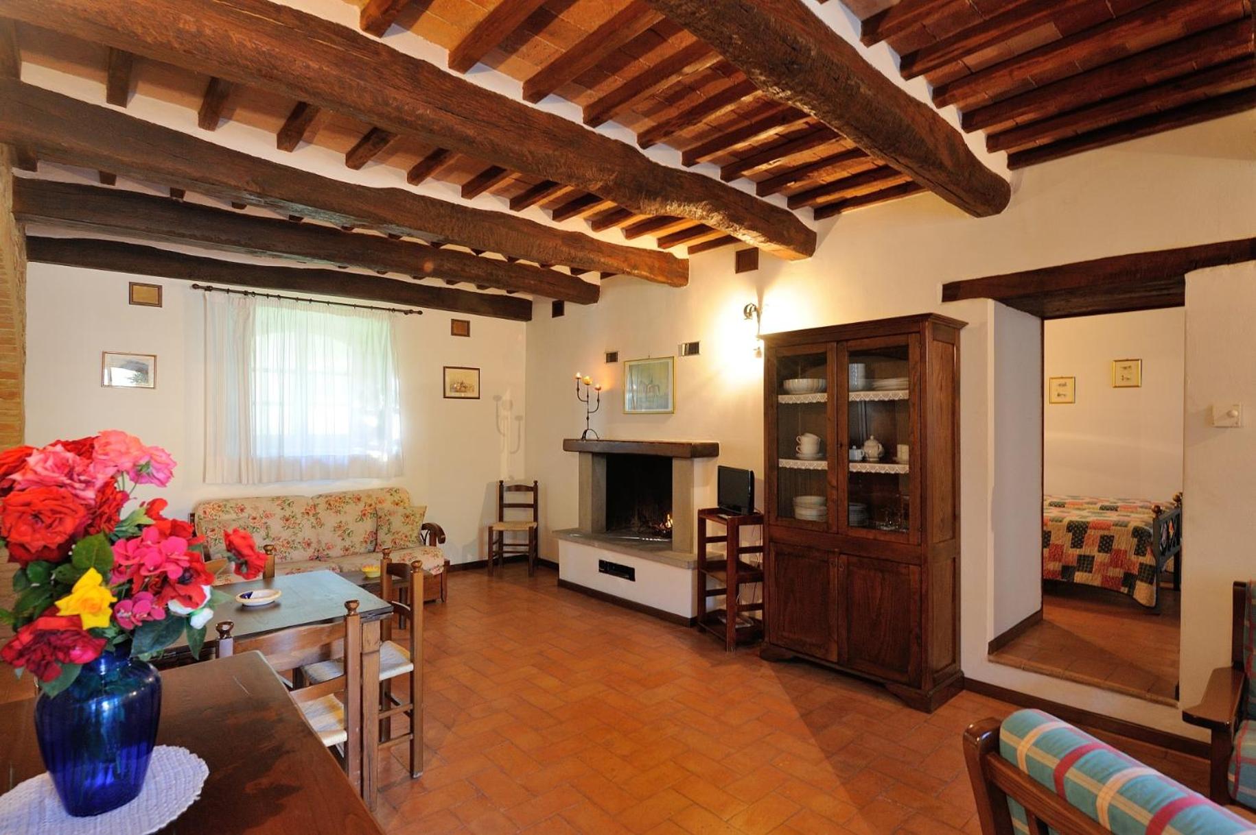 Two-Bedroom House photo 3