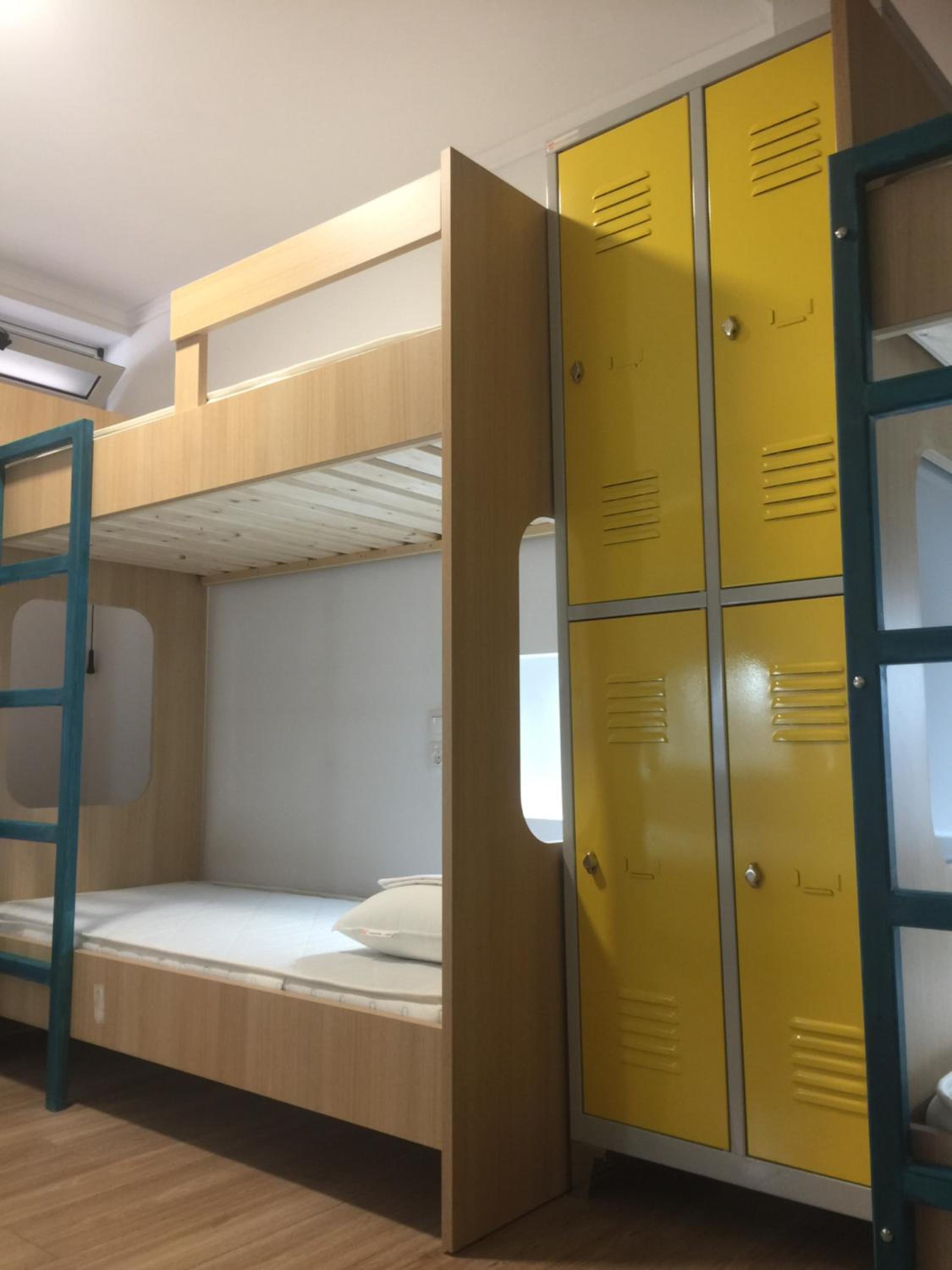 Bed In 8-Bed Mixed Dormitory Room photo 1