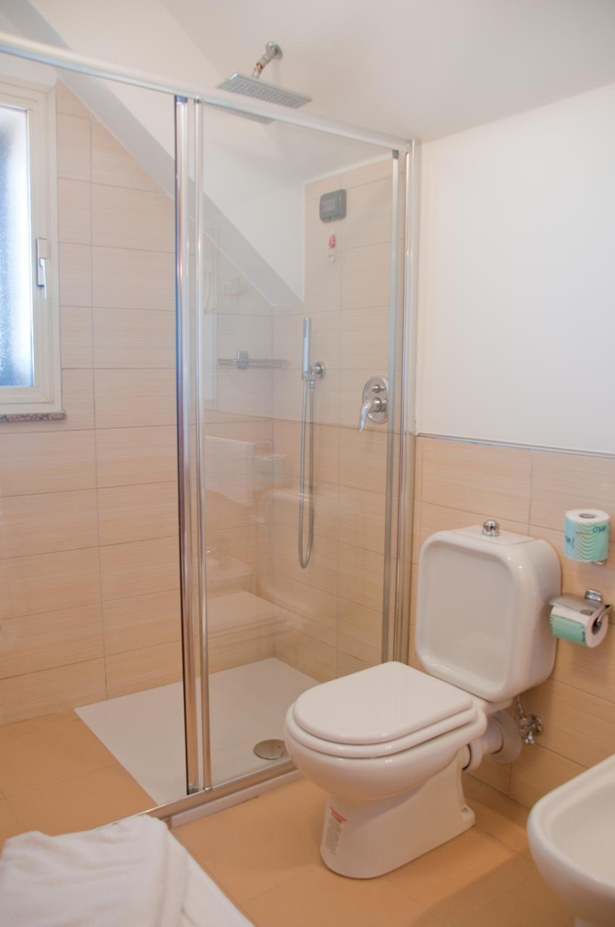Classic Double Room with Terrace - Photo 17