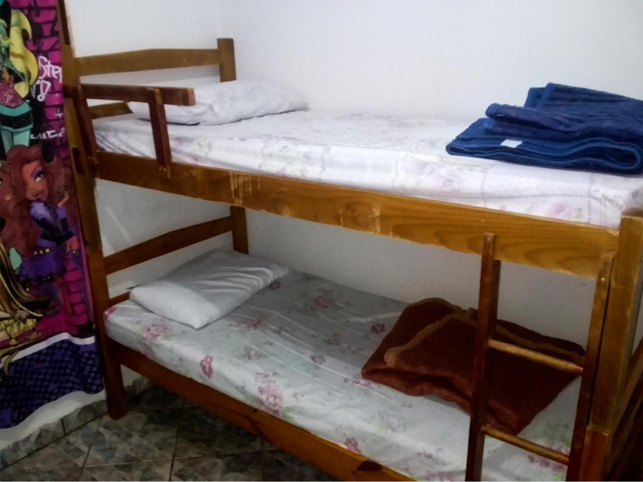 Economy Triple Room with Shared Bathroom