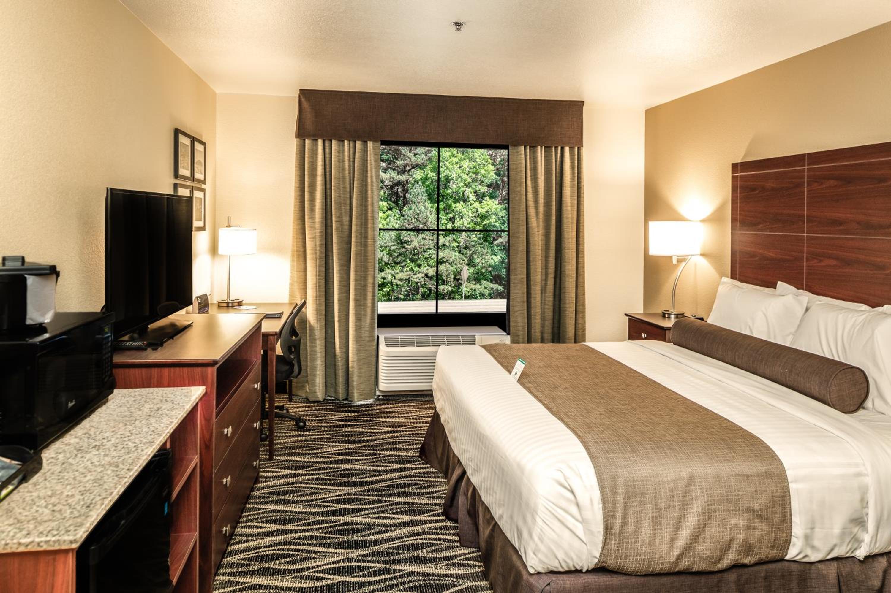 King Room - Disability Access - Photo 1