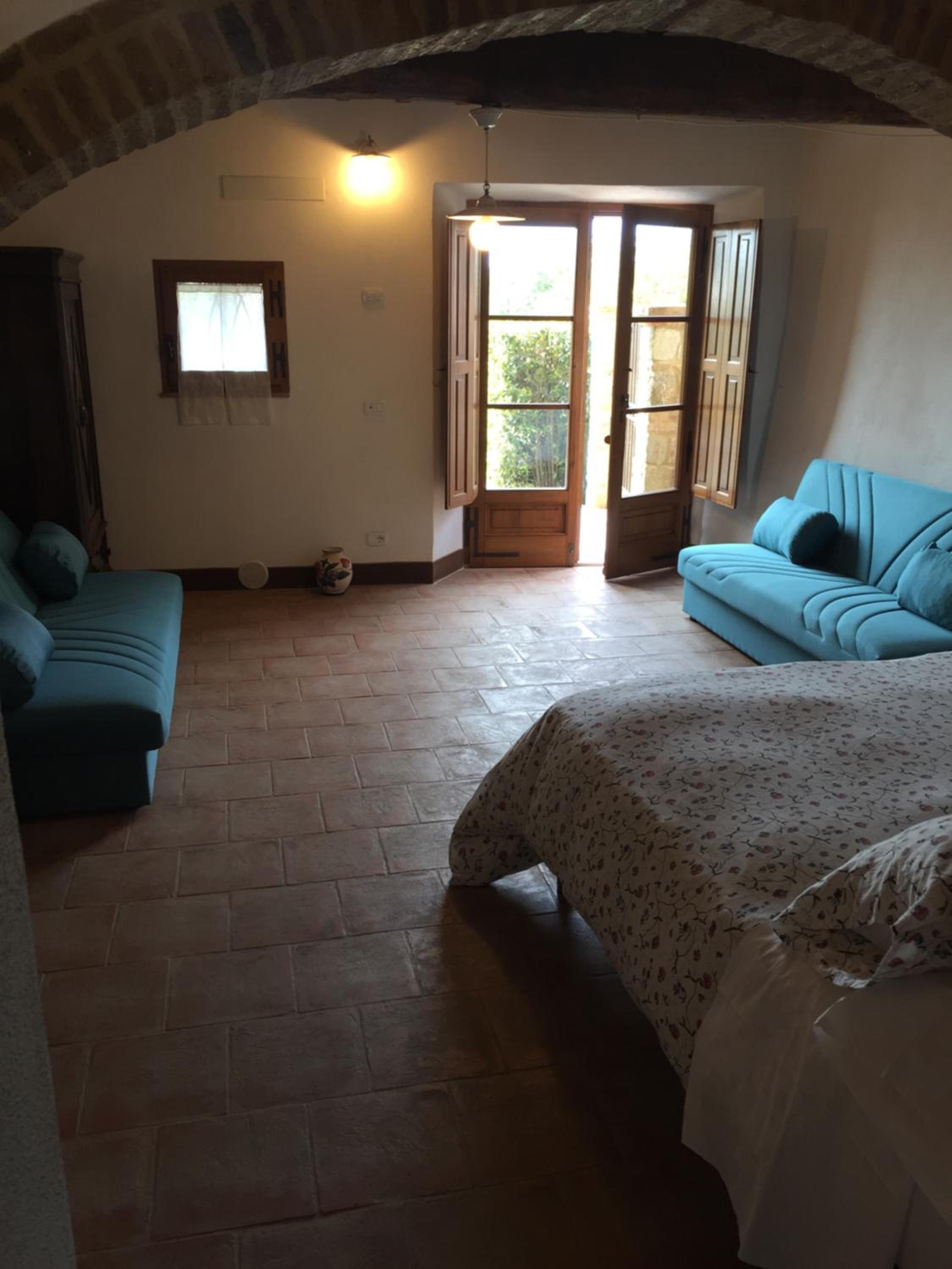 Apartment - Photo 42