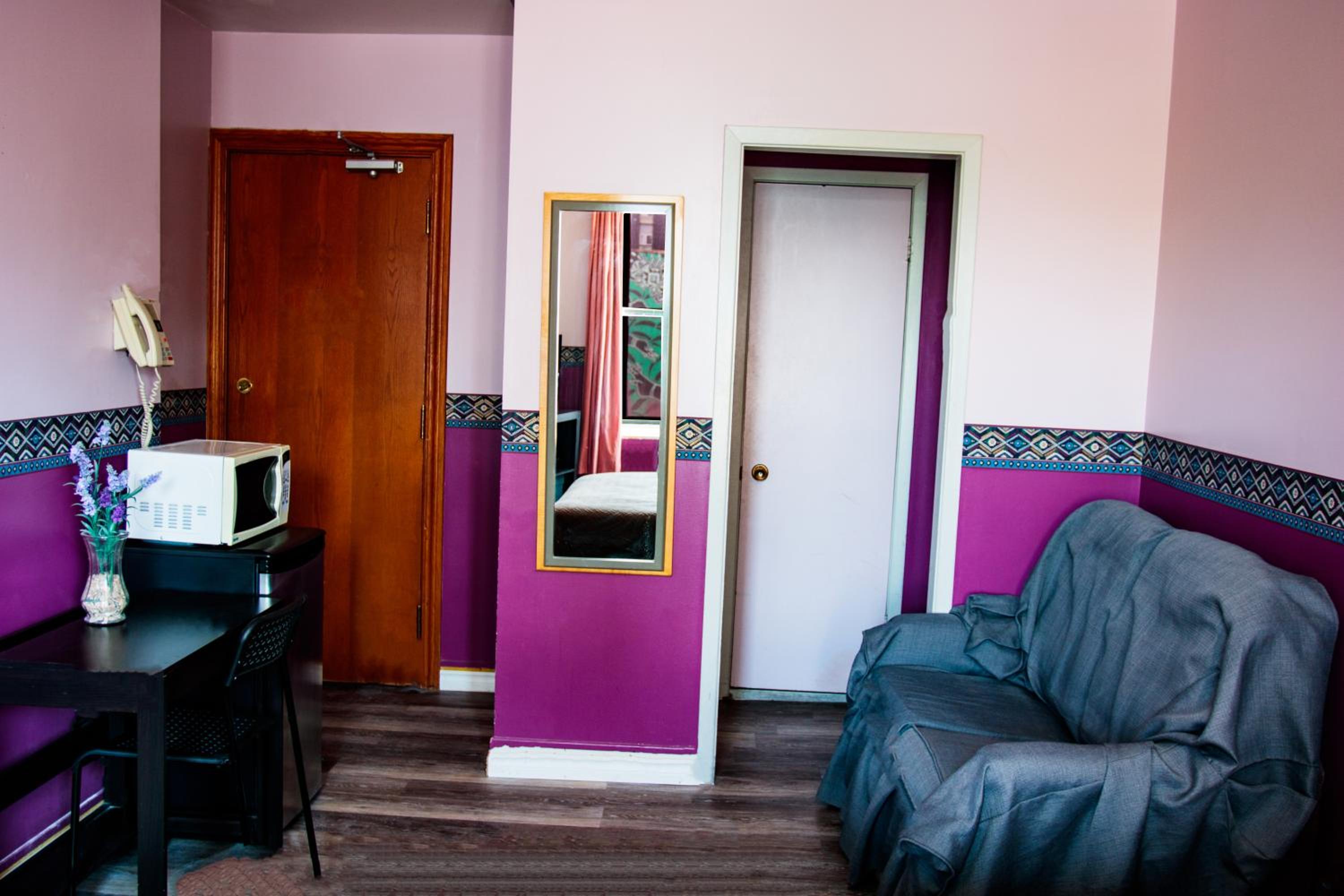Queen Room - Photo 4