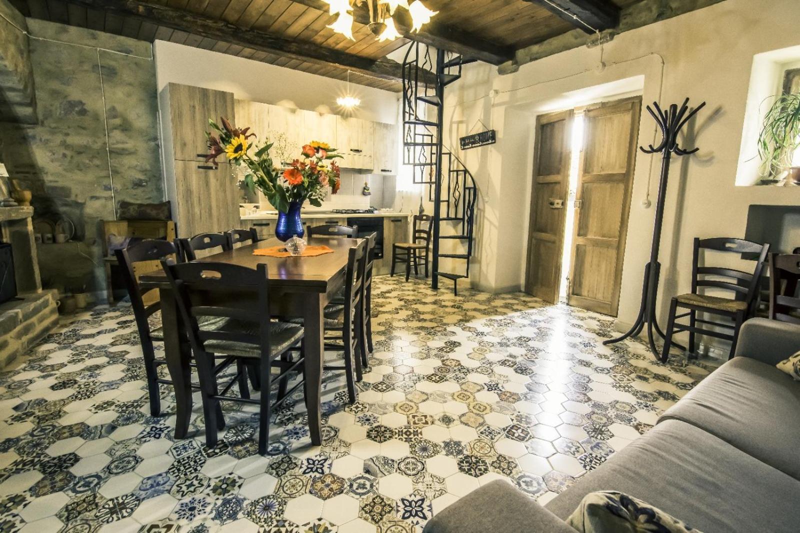 Maisonette - Photo 8
