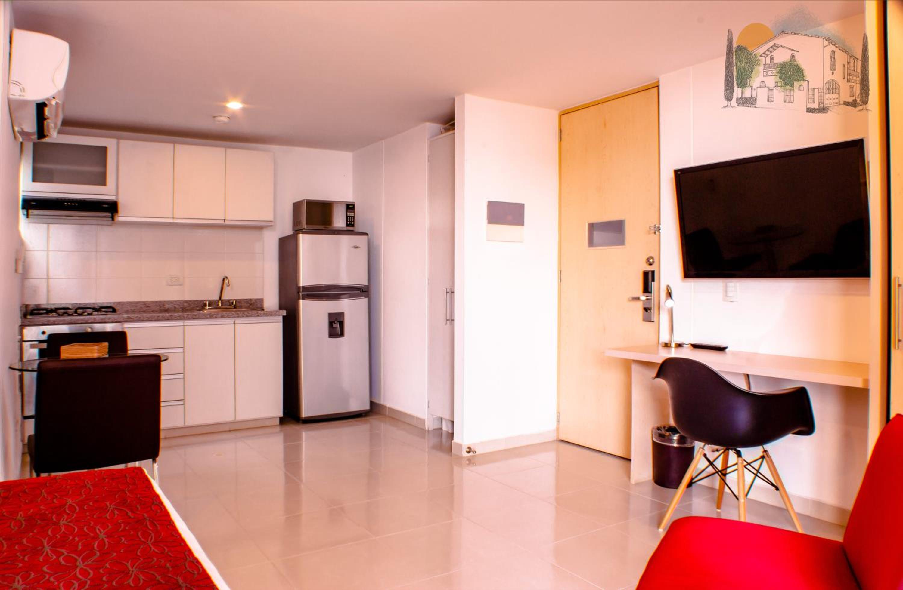 Apartment with Balcony photo 1